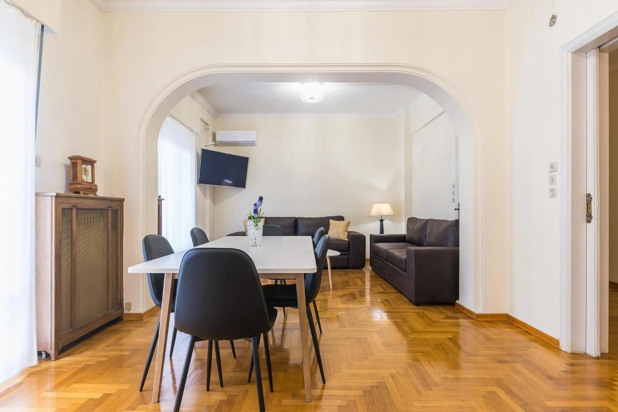 Victoria Queens Paradise Apartments