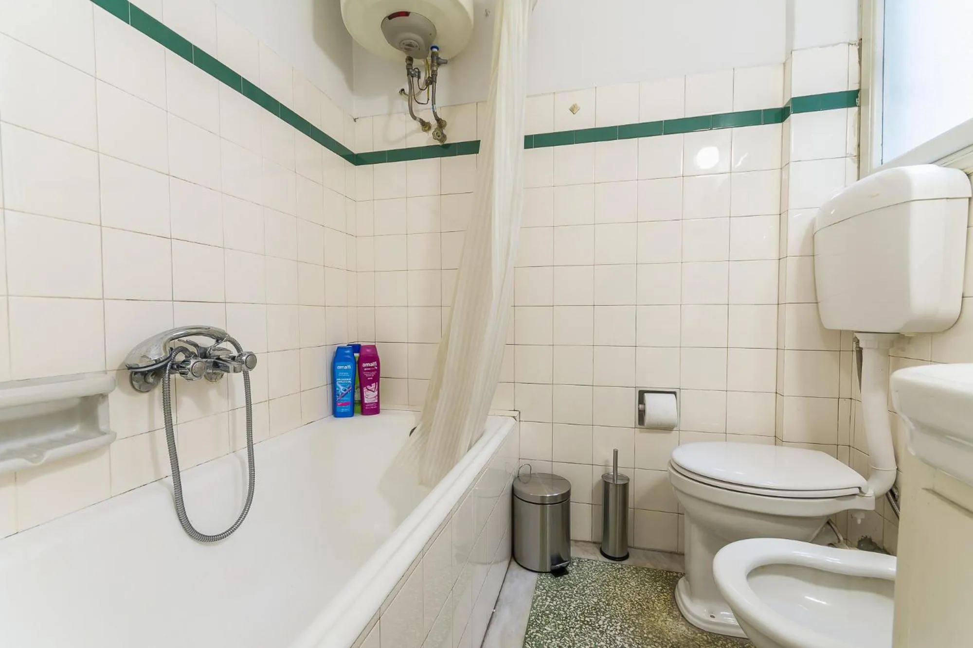 Victoria Queens Paradise Apartments