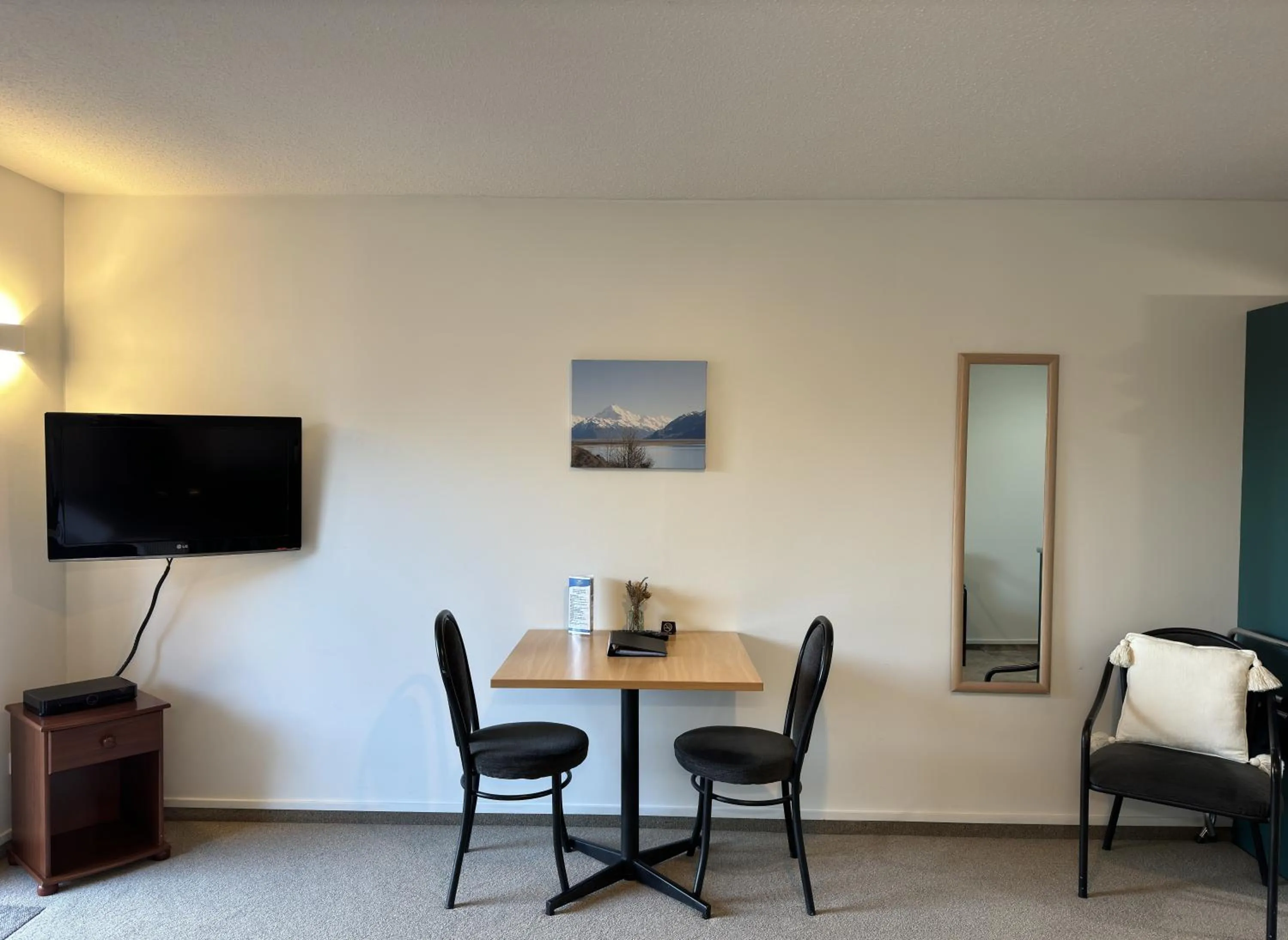 ASURE Ambassador Motor Lodge