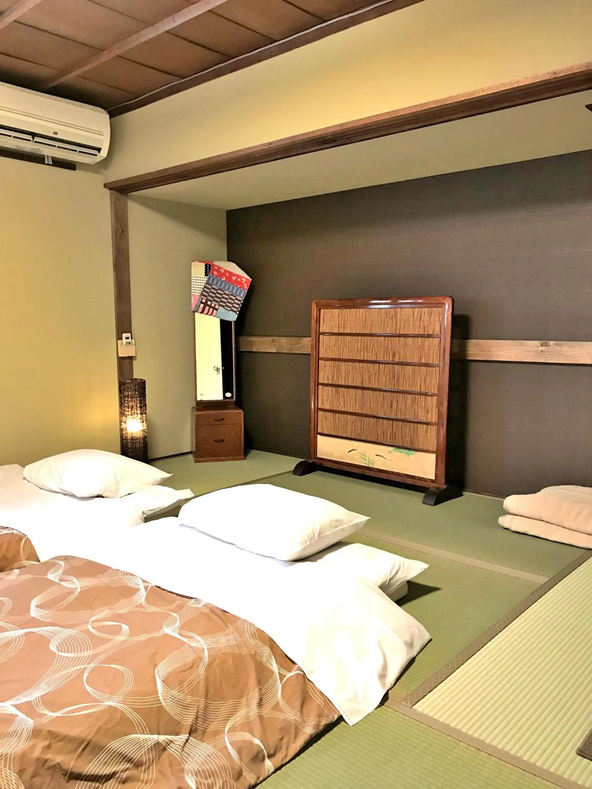 Photo of the whole room, Bed in Guesthouse Naramachi