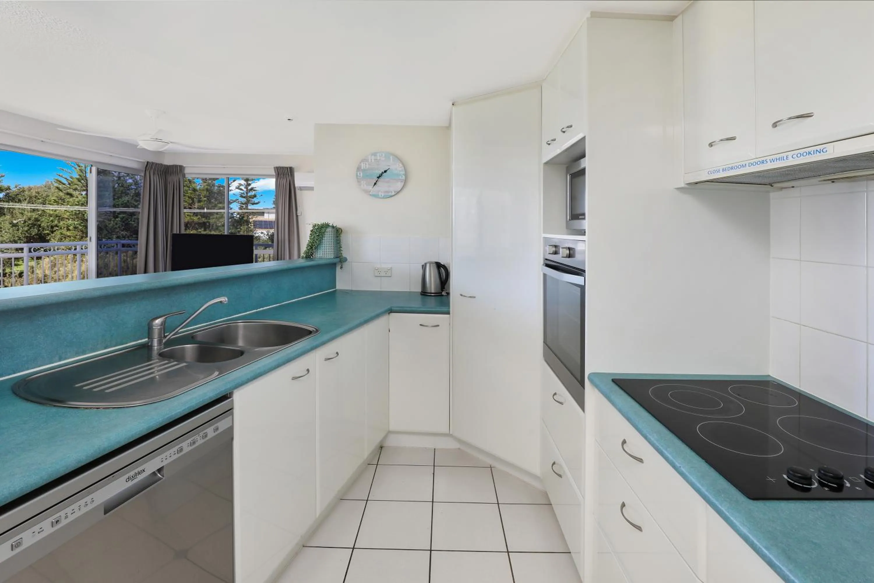 Beachside Resort Kawana Waters