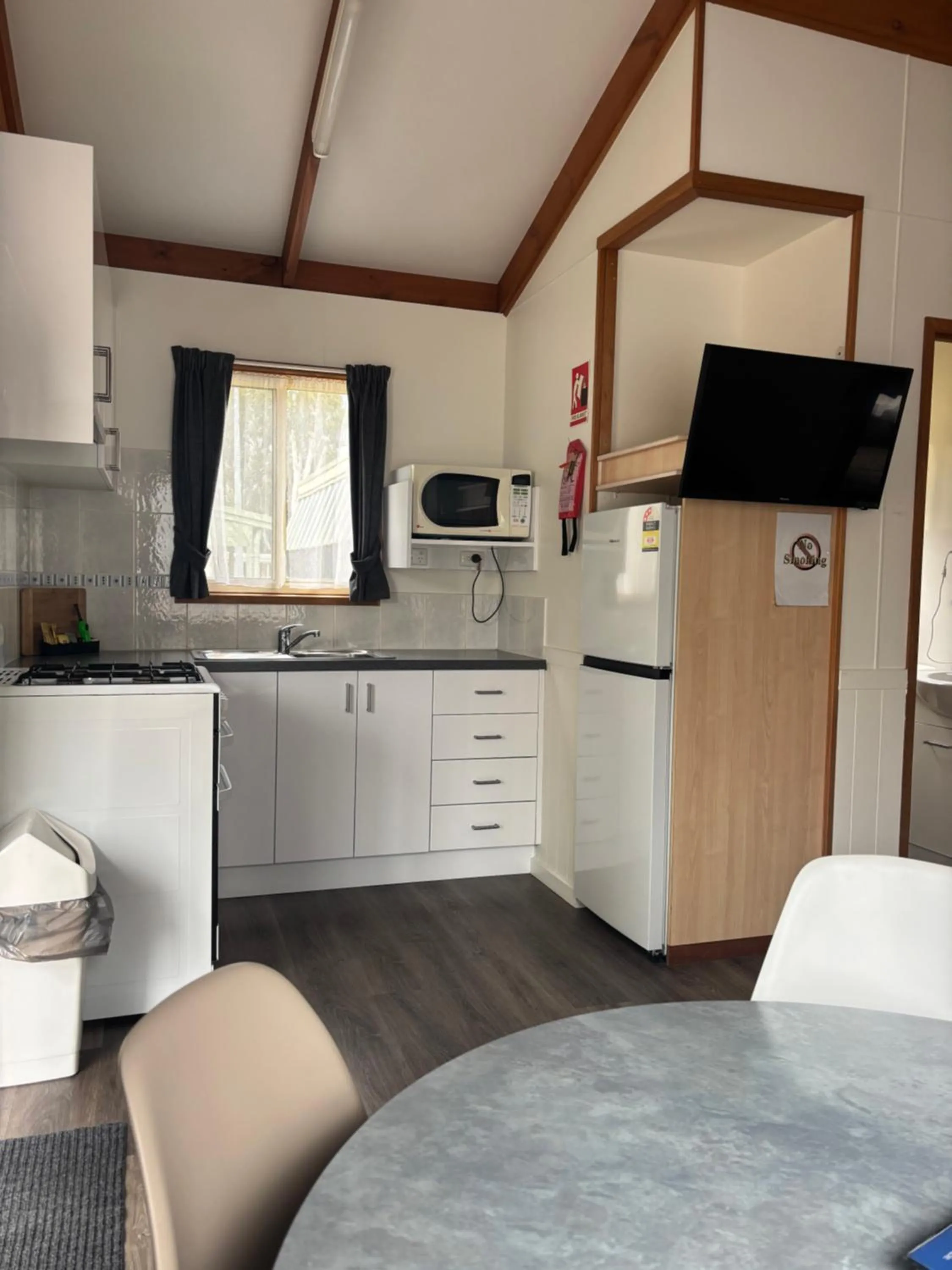 BIG4 Tiny Away Escape at Seymour Riverside