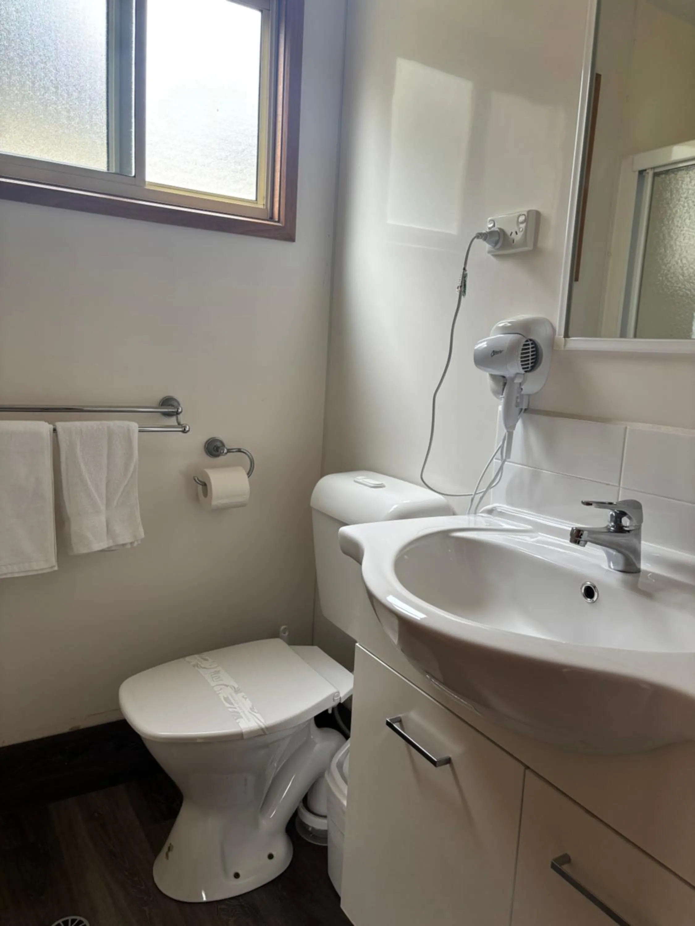 BIG4 Tiny Away Escape at Seymour Riverside