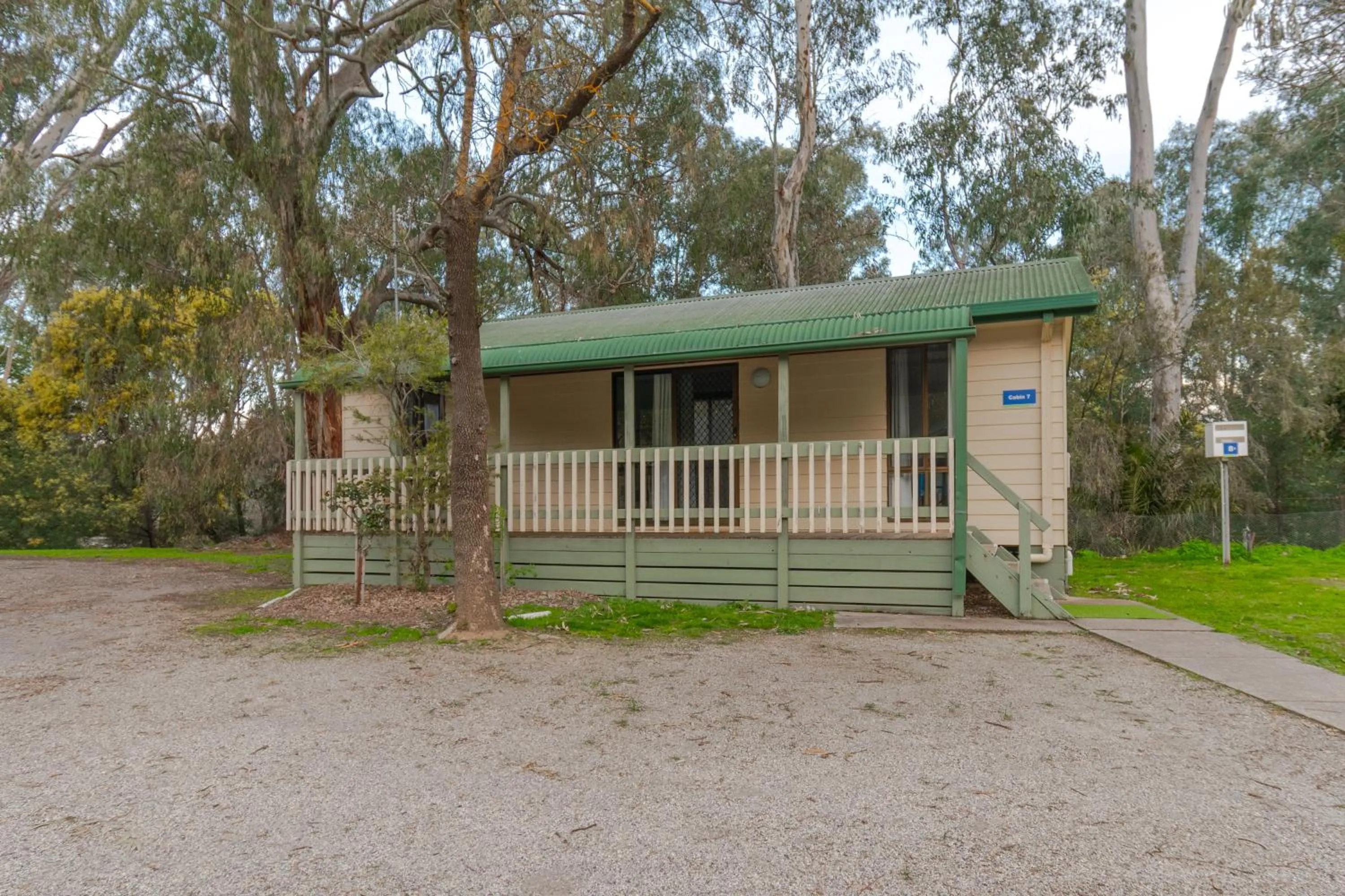 BIG4 Tiny Away Escape at Seymour Riverside