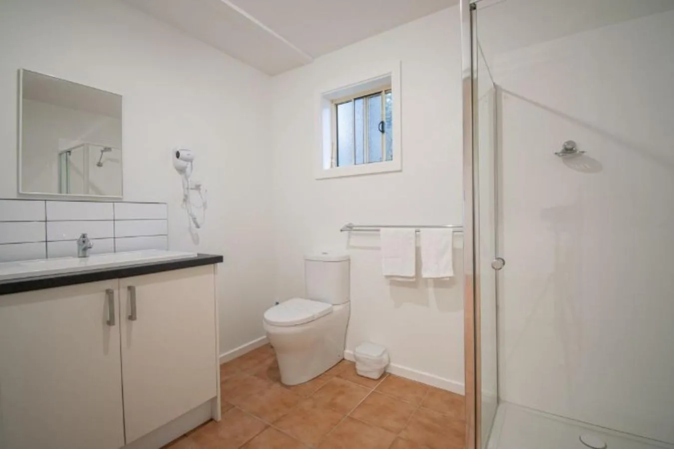 BIG4 Tiny Away Escape at Seymour Riverside