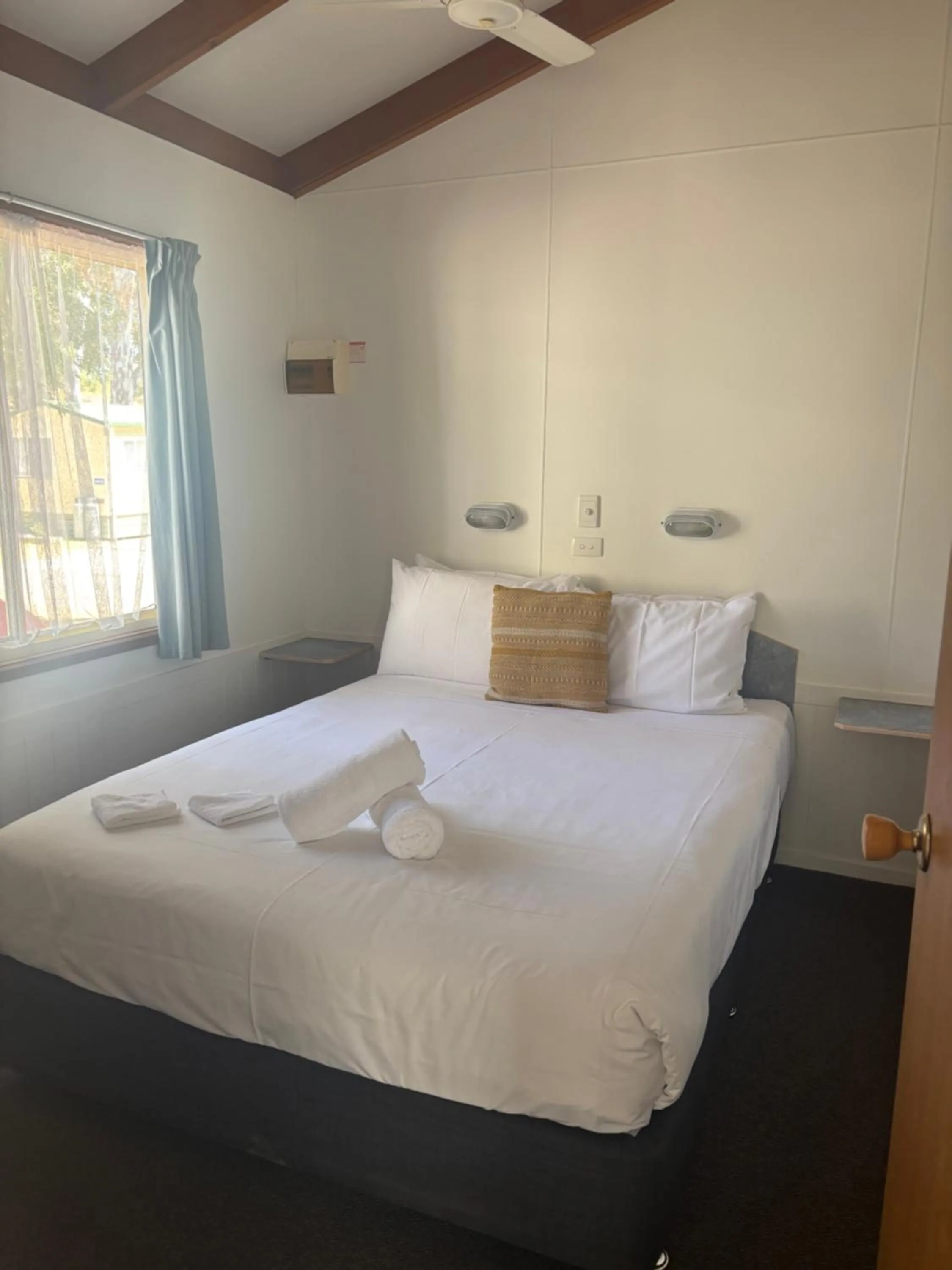 BIG4 Tiny Away Escape at Seymour Riverside