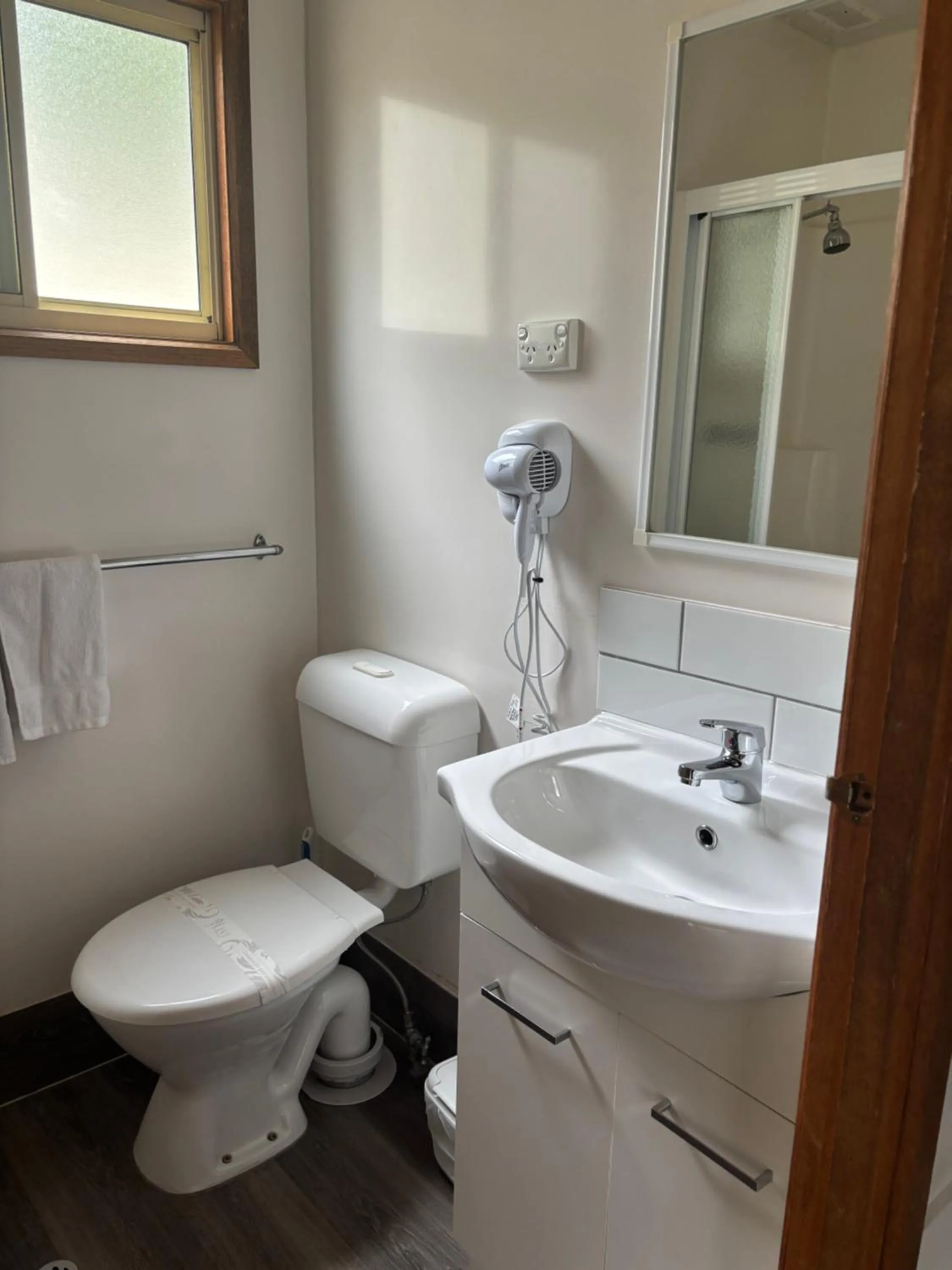 BIG4 Tiny Away Escape at Seymour Riverside