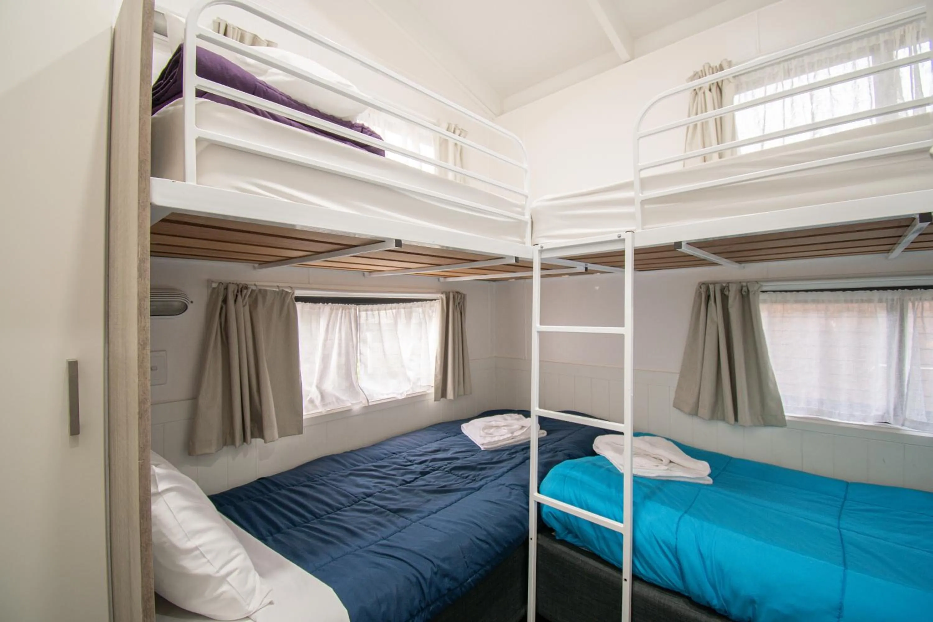 BIG4 Tiny Away Escape at Seymour Riverside