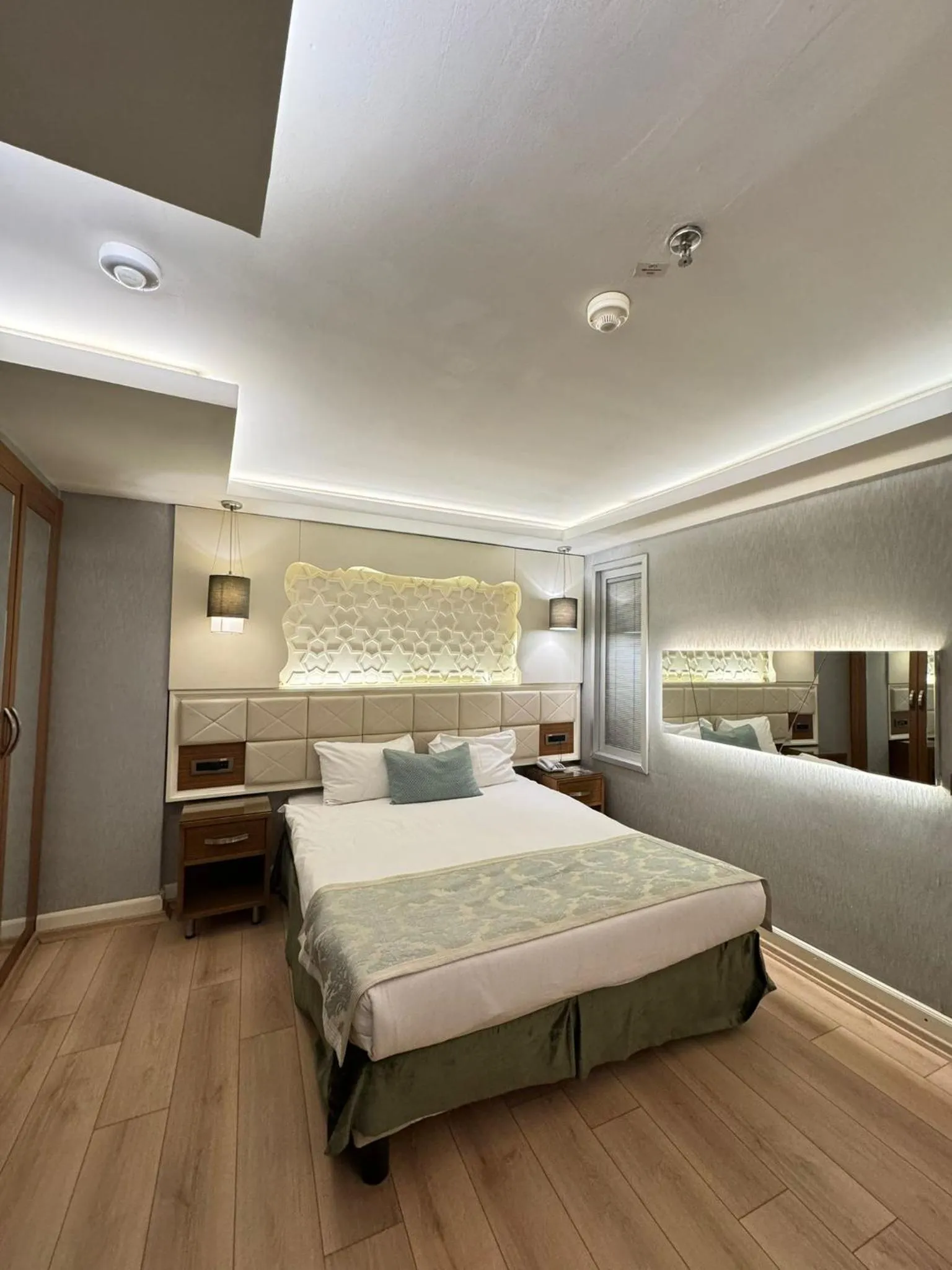 Bed in Style Star Hotel Cihangir