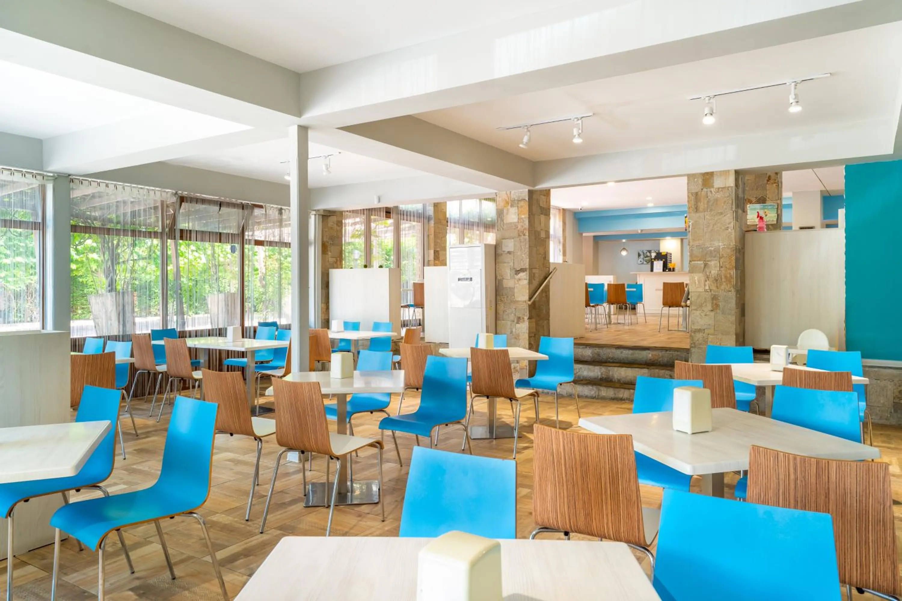 Restaurant/places to eat in MPM Hotel Orel - Ultra All Inclusive