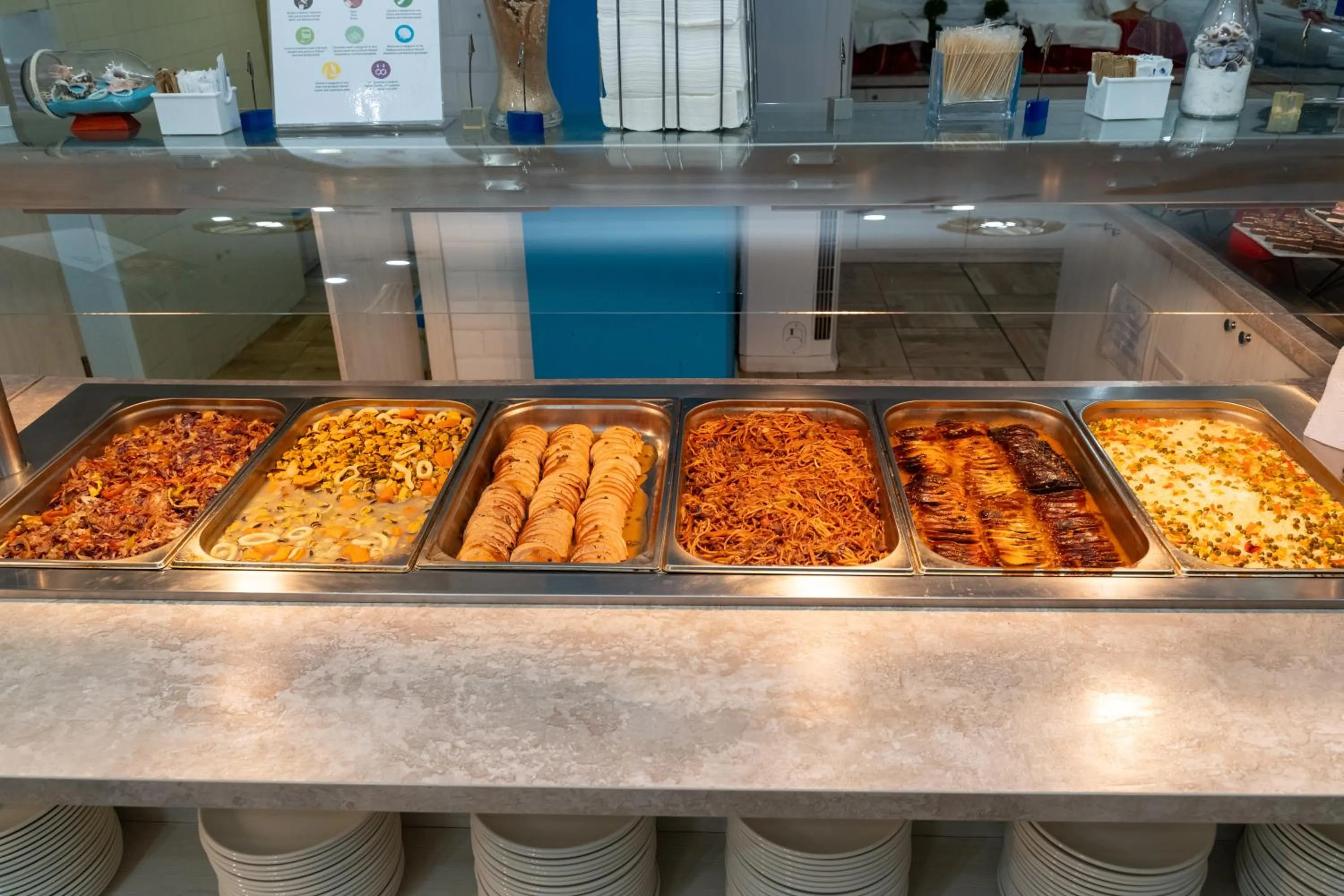 Food and drinks in MPM Hotel Orel - Ultra All Inclusive