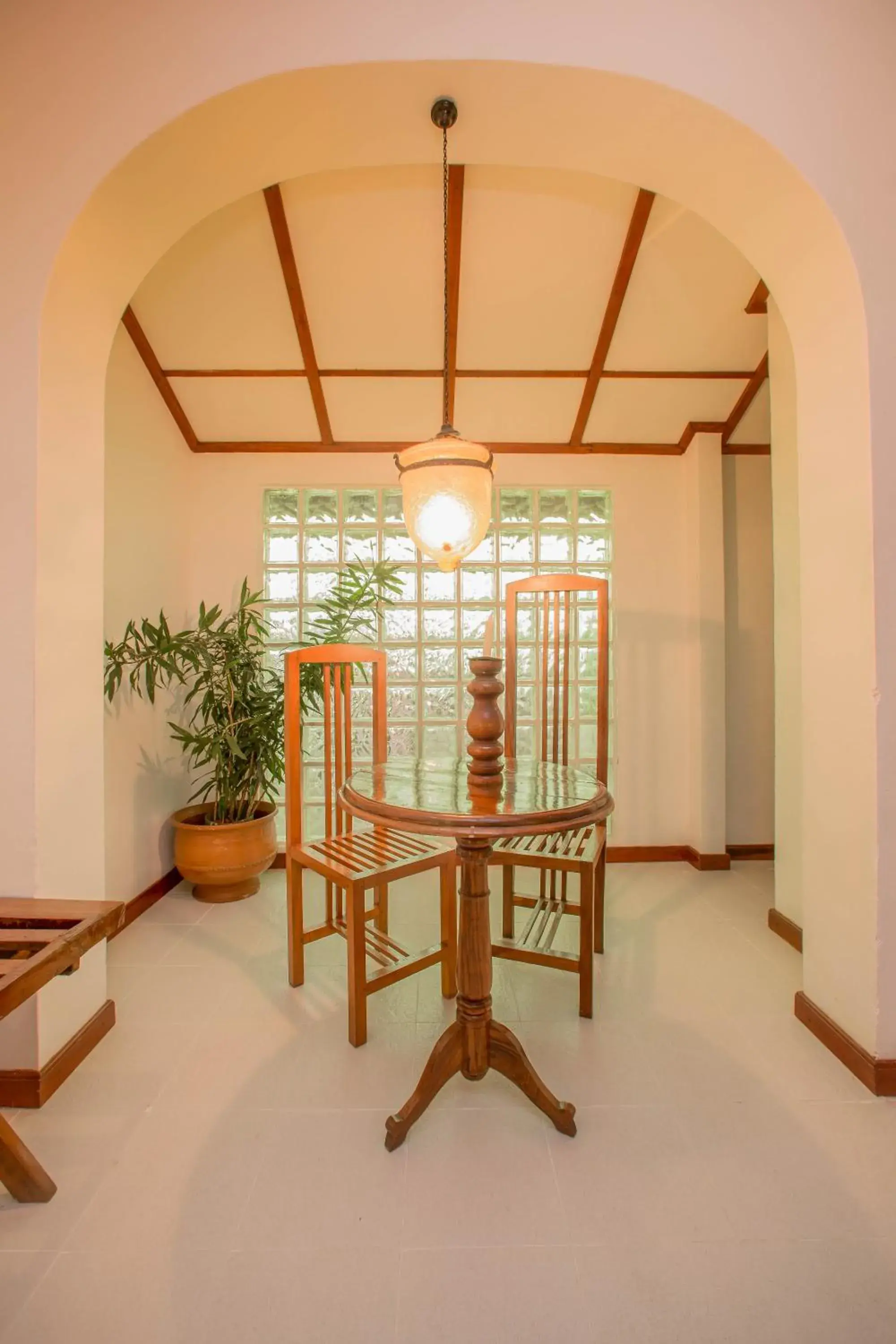 Deluxe Double with 10 minutes FREE Head Massage maximum for 1 person per room & 15% Discount on Beverages - single occupancy in Sigiriya Village Deluxe Double with 10 minutes FREE Head Massage maximum for 1 person per room & 15% Discount on Beverages - single occupancy in Sigiriya Village