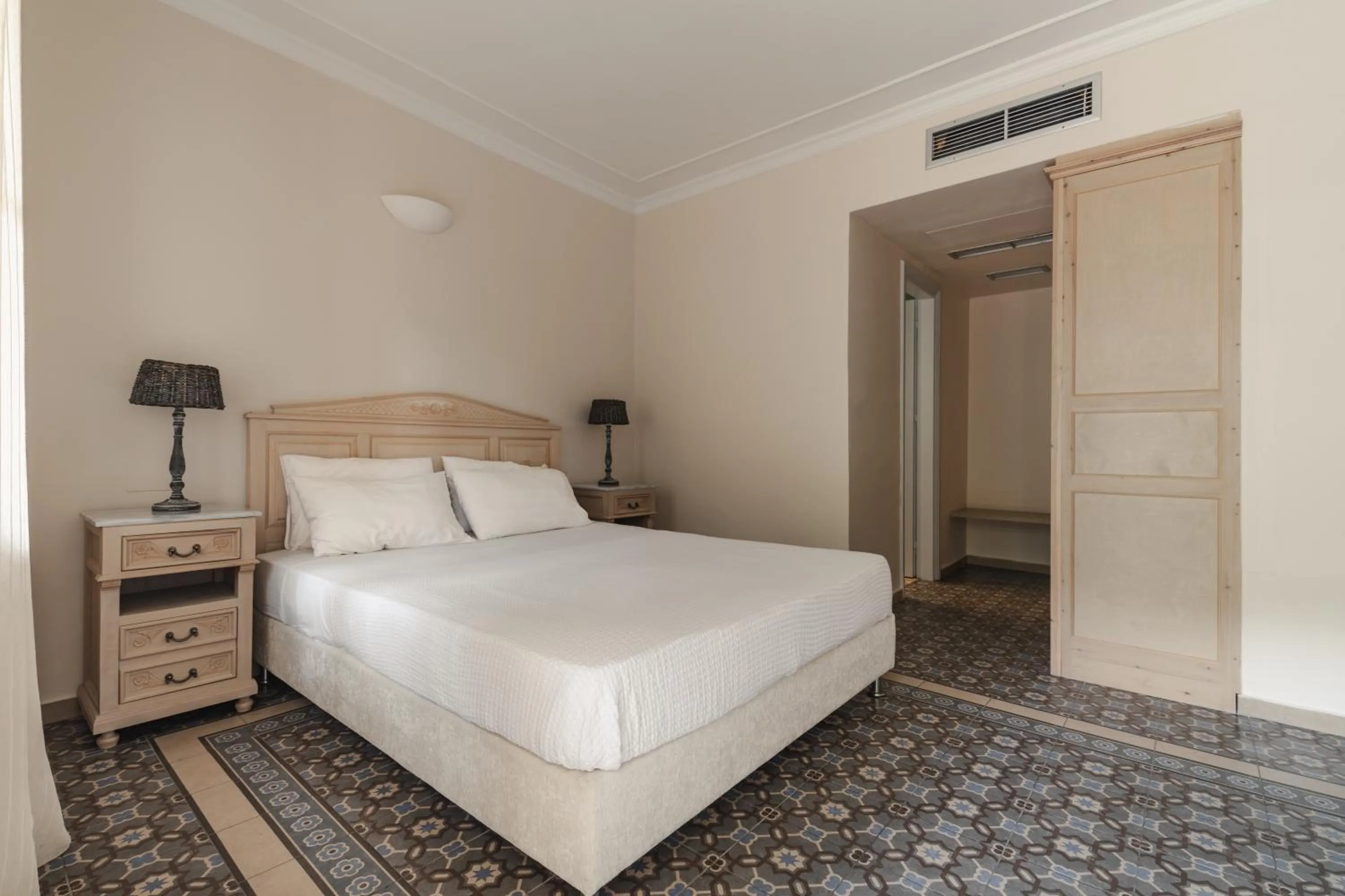 Bed in Red Tower Hotel