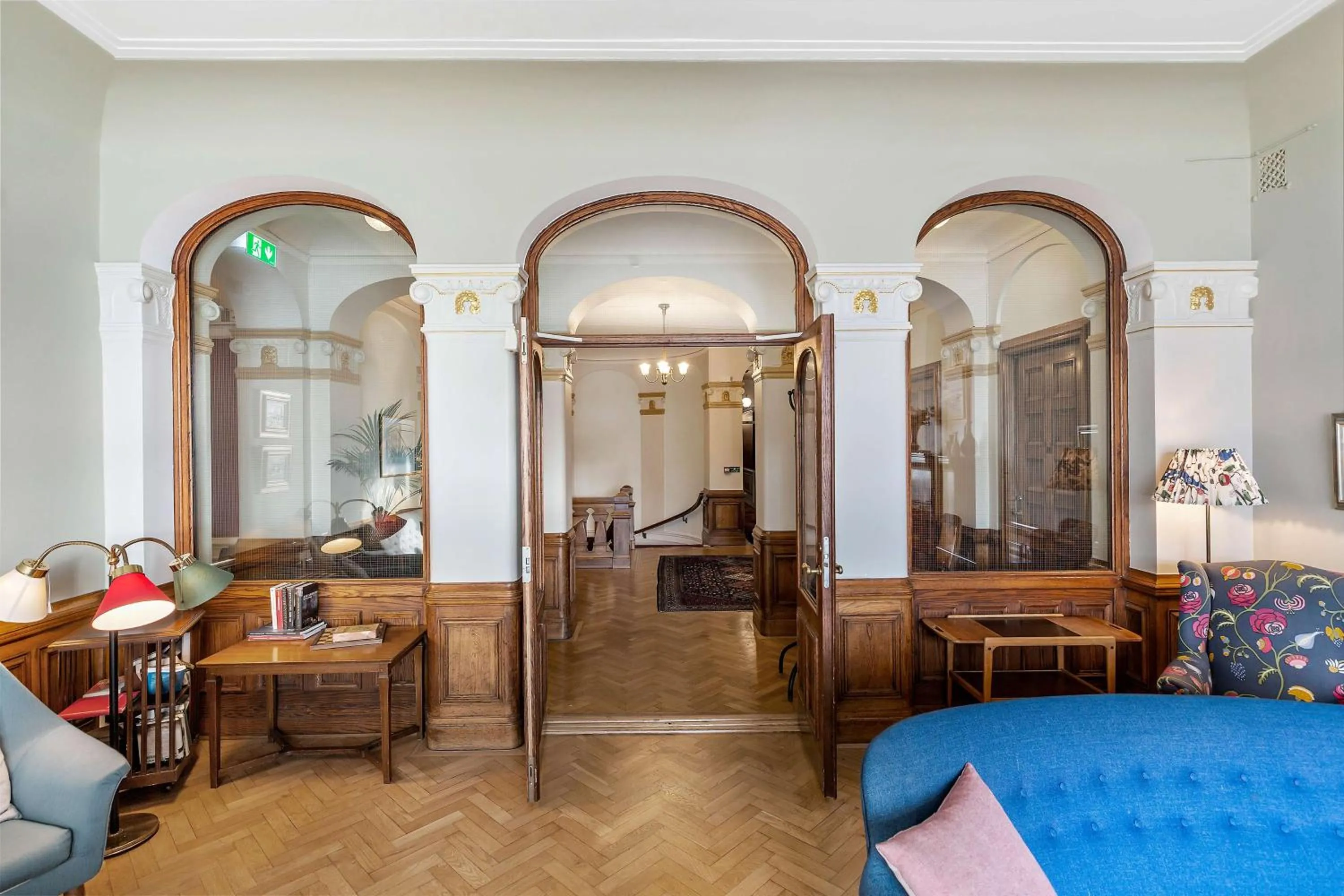 Living room in Hotel Esplanade, BW Signature Collection