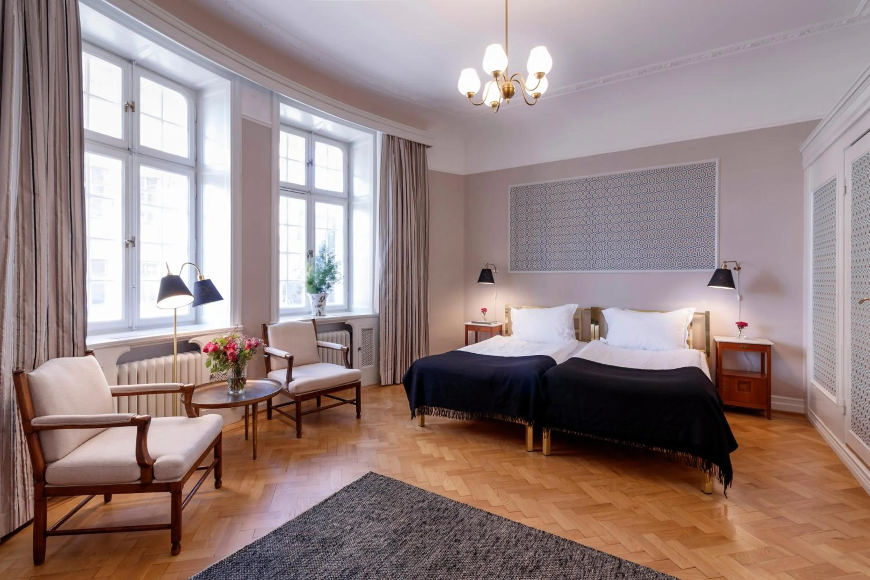 Seating area, Bed in Hotel Esplanade, BW Signature Collection