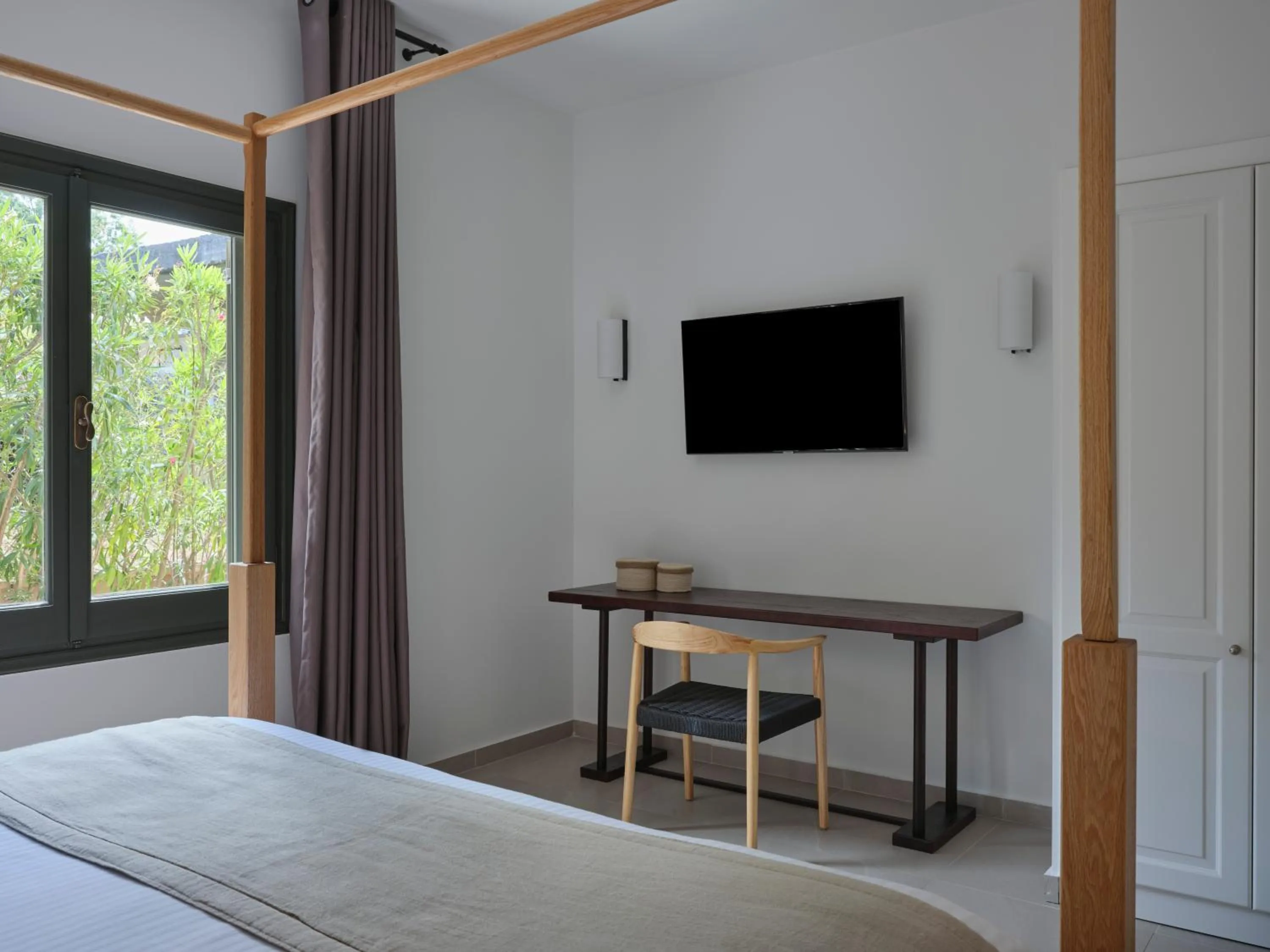 Bed in Lena Mare Boutique Hotel