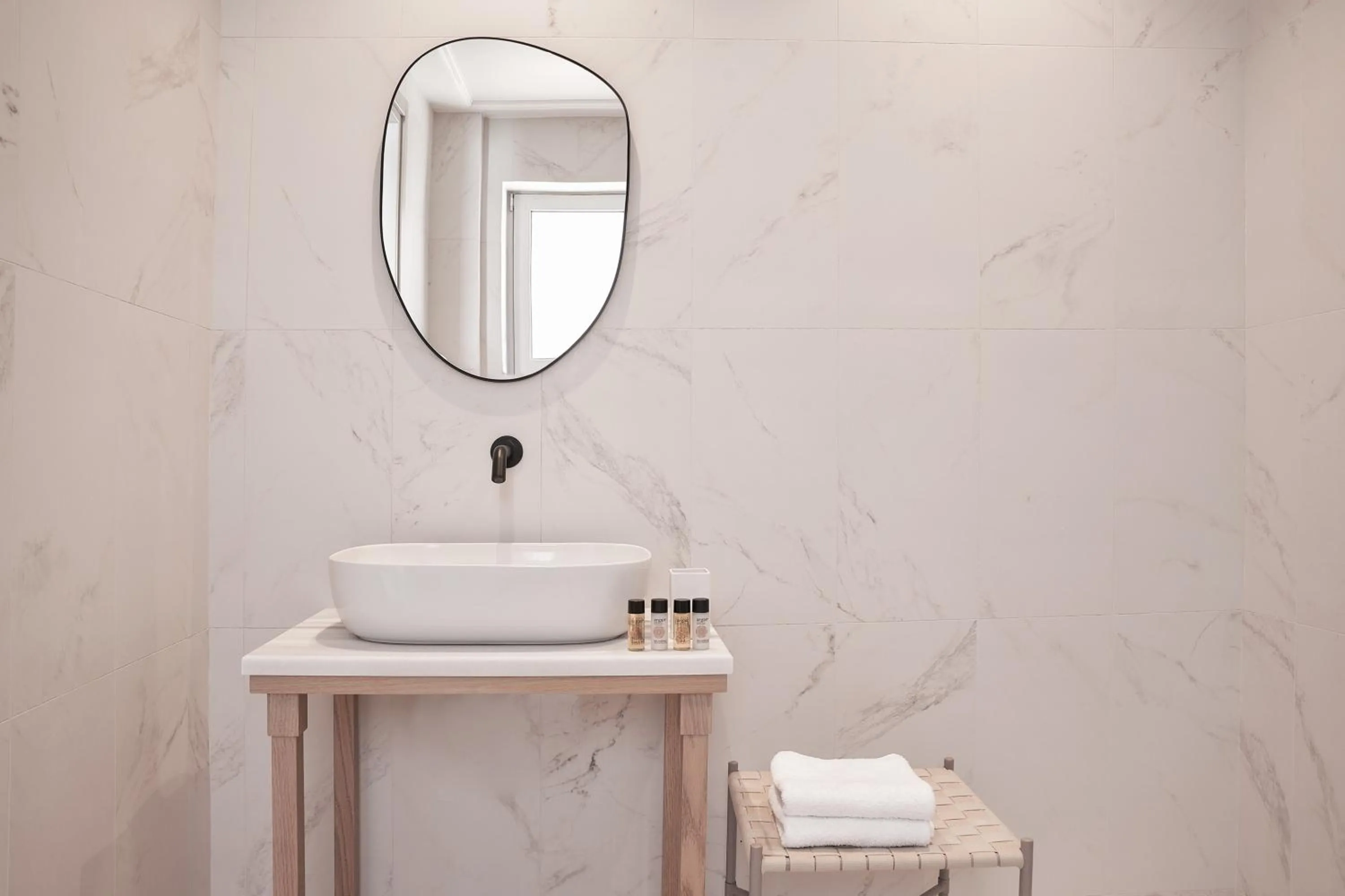 Bathroom in Lena Mare Boutique Hotel