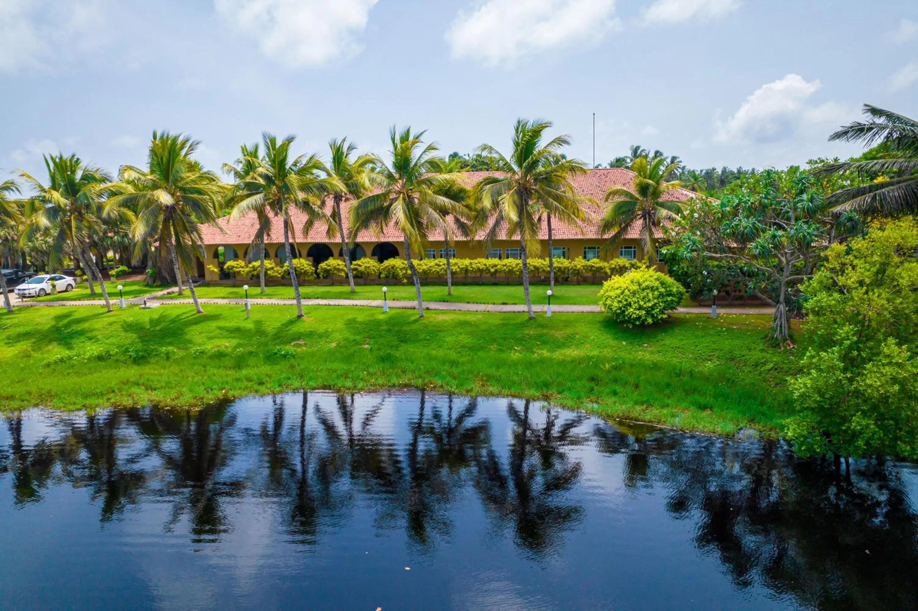 Property building in Club Palm Bay