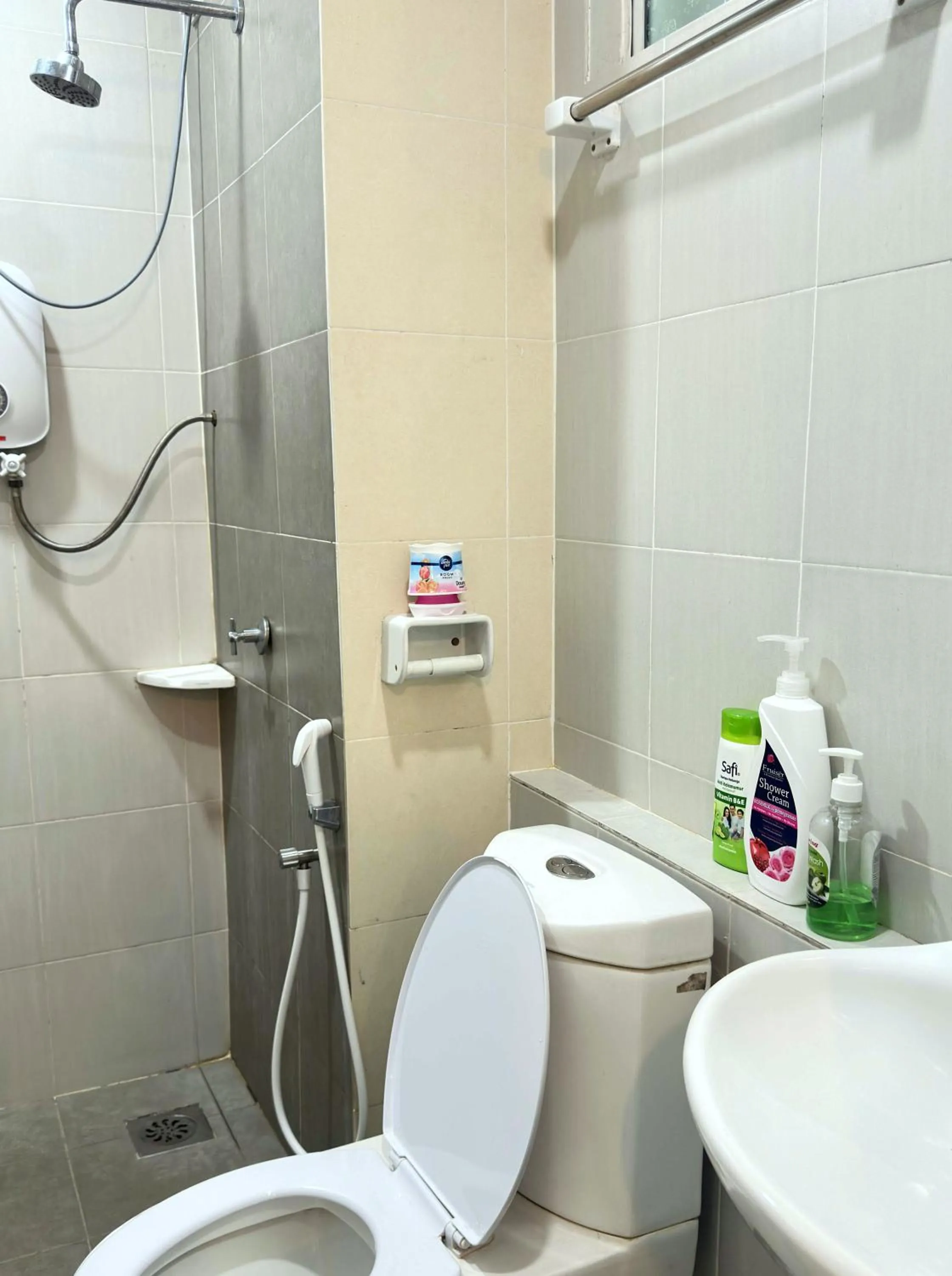 Toilet in Cahaya Qaira Homestay @ D'Perdana Kota Bharu