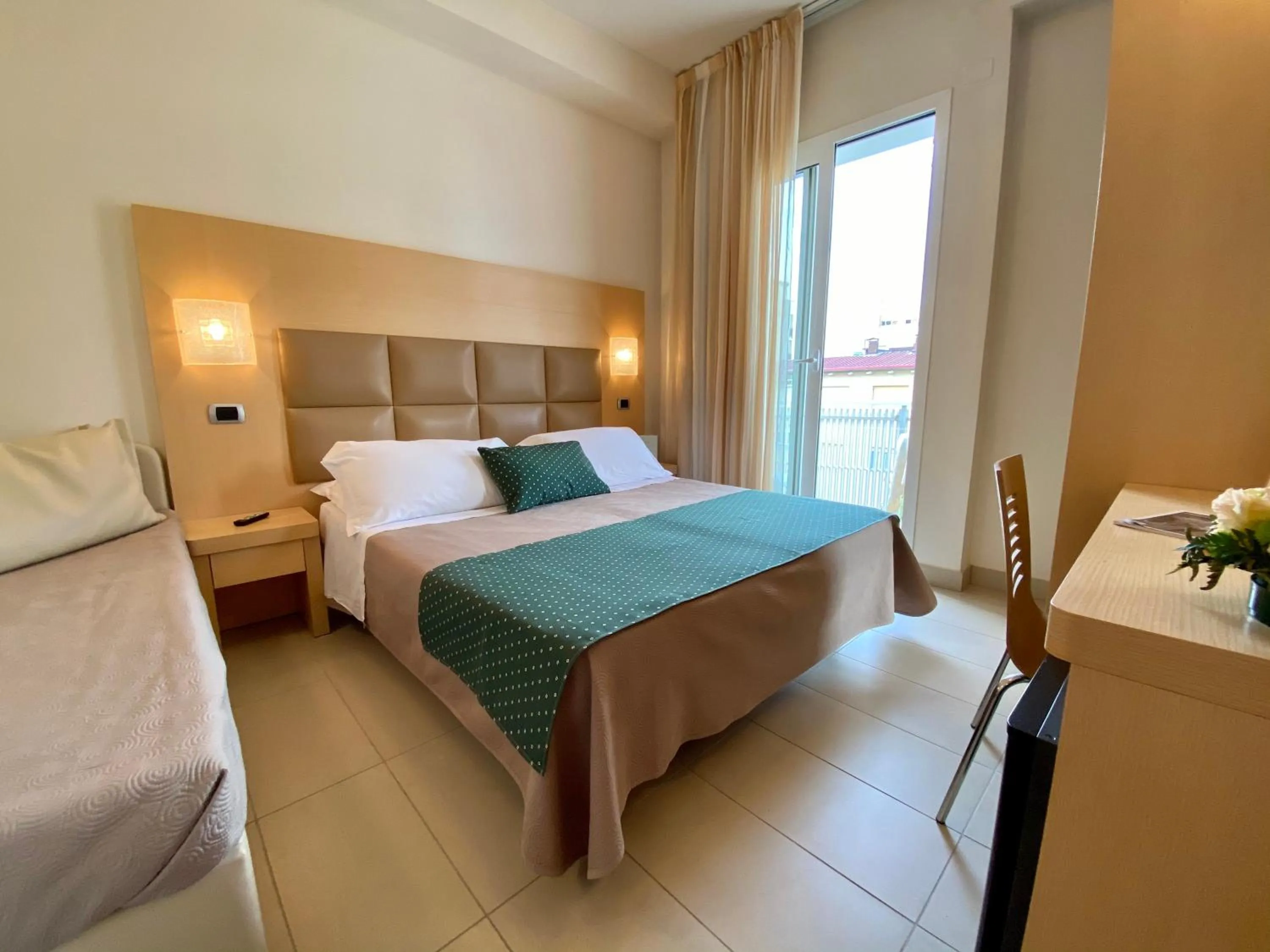 Bed in Hotel Granada