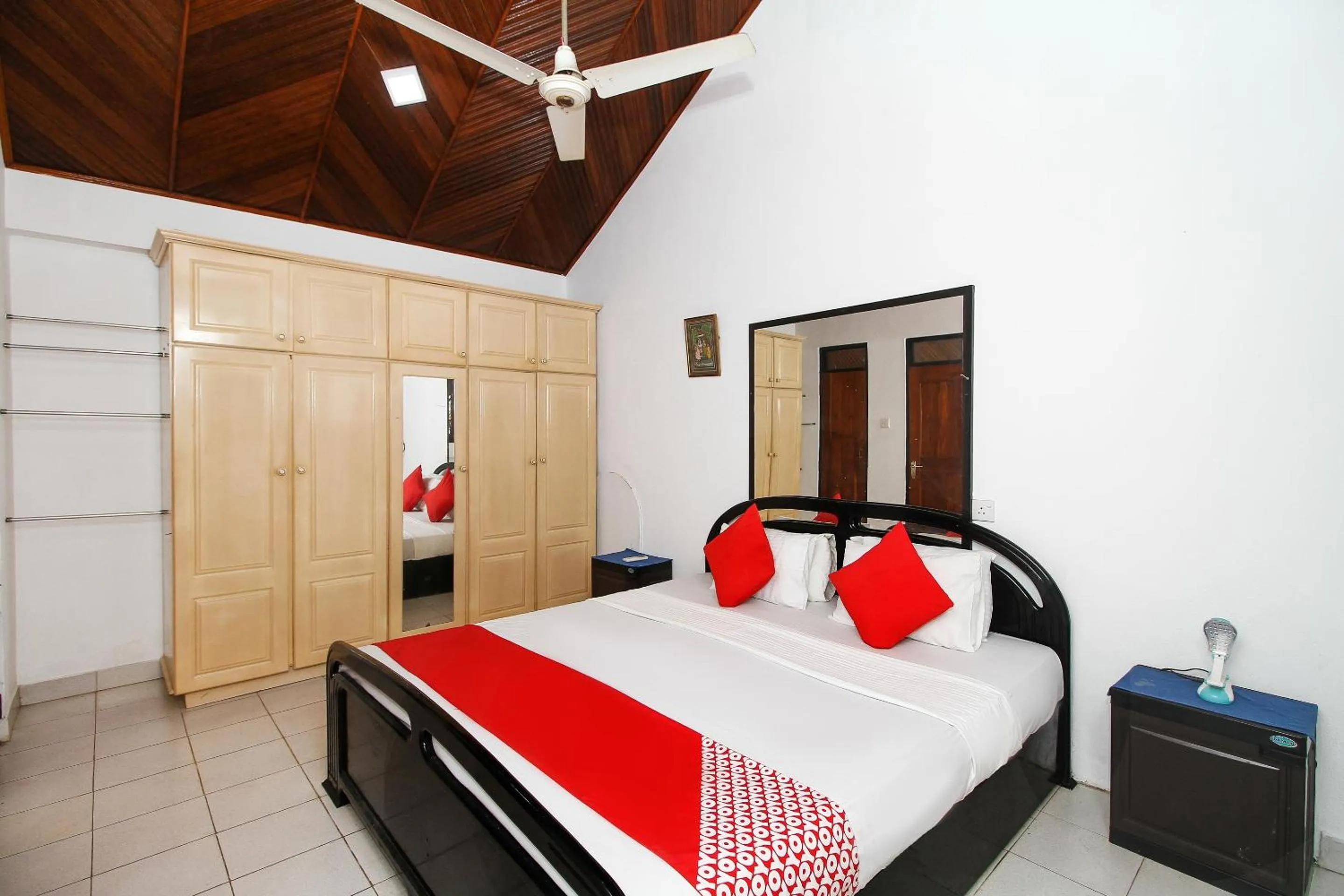 Standard Double Room - single occupancy in Lioni Holidays Villa