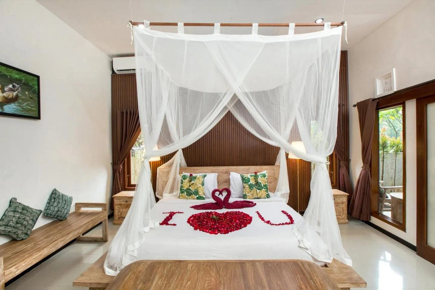 Bed in Tamyang Ubud Villas
