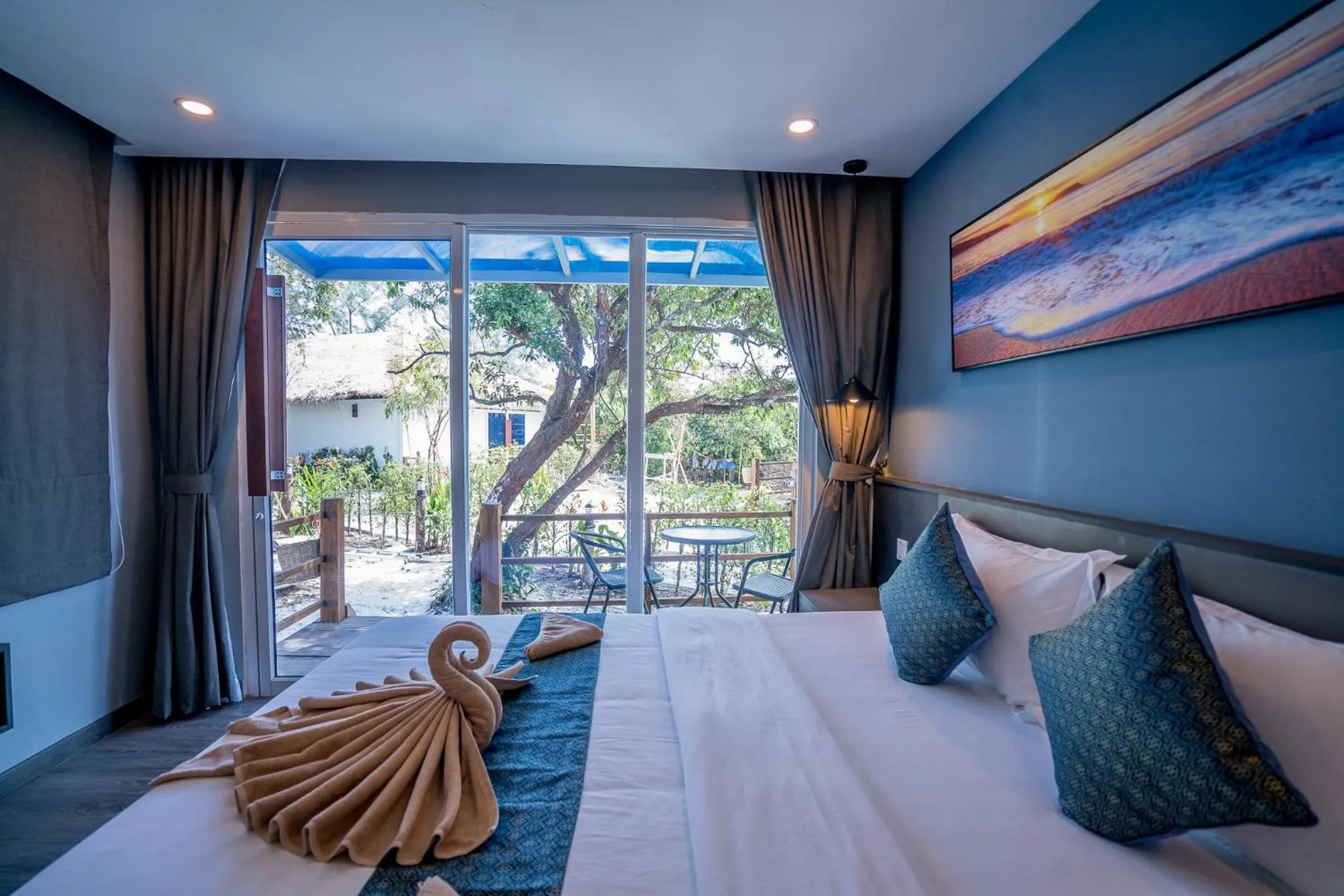 Bedroom, Bed in Sara Resort