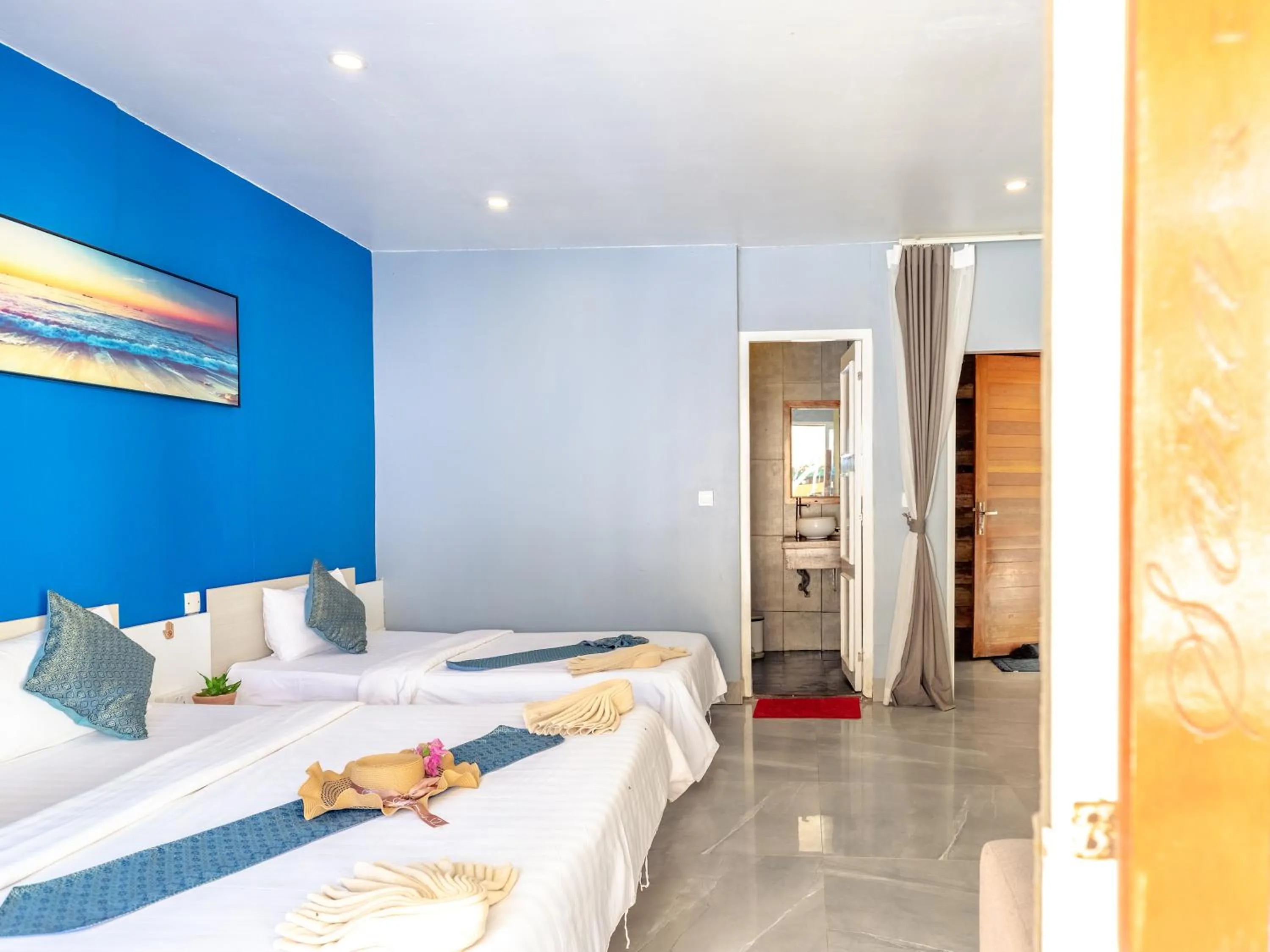 Property building, Bed in Sara Resort