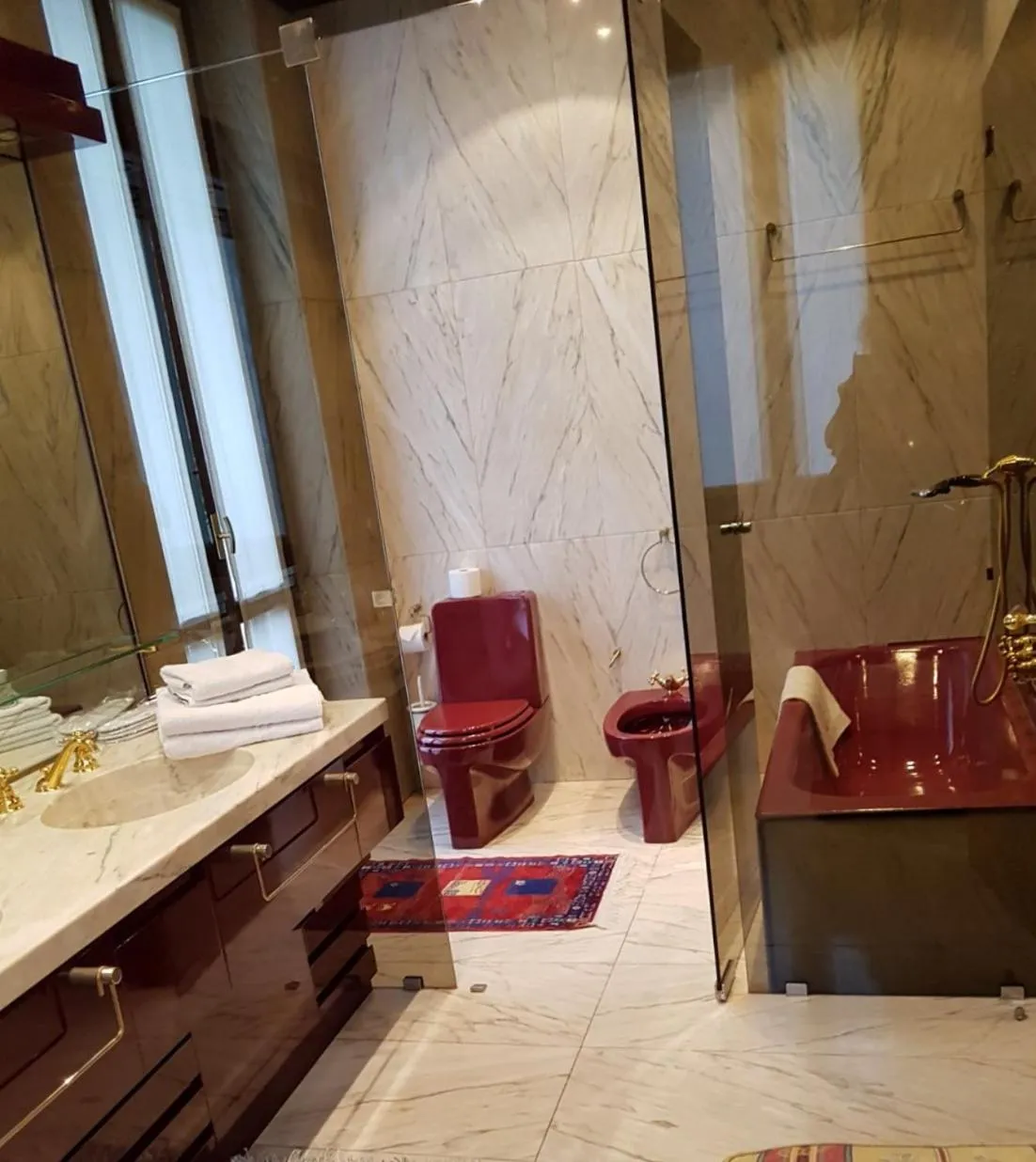 Shower in B&B VILLA ADRIANA Varese - camere e appartamenti