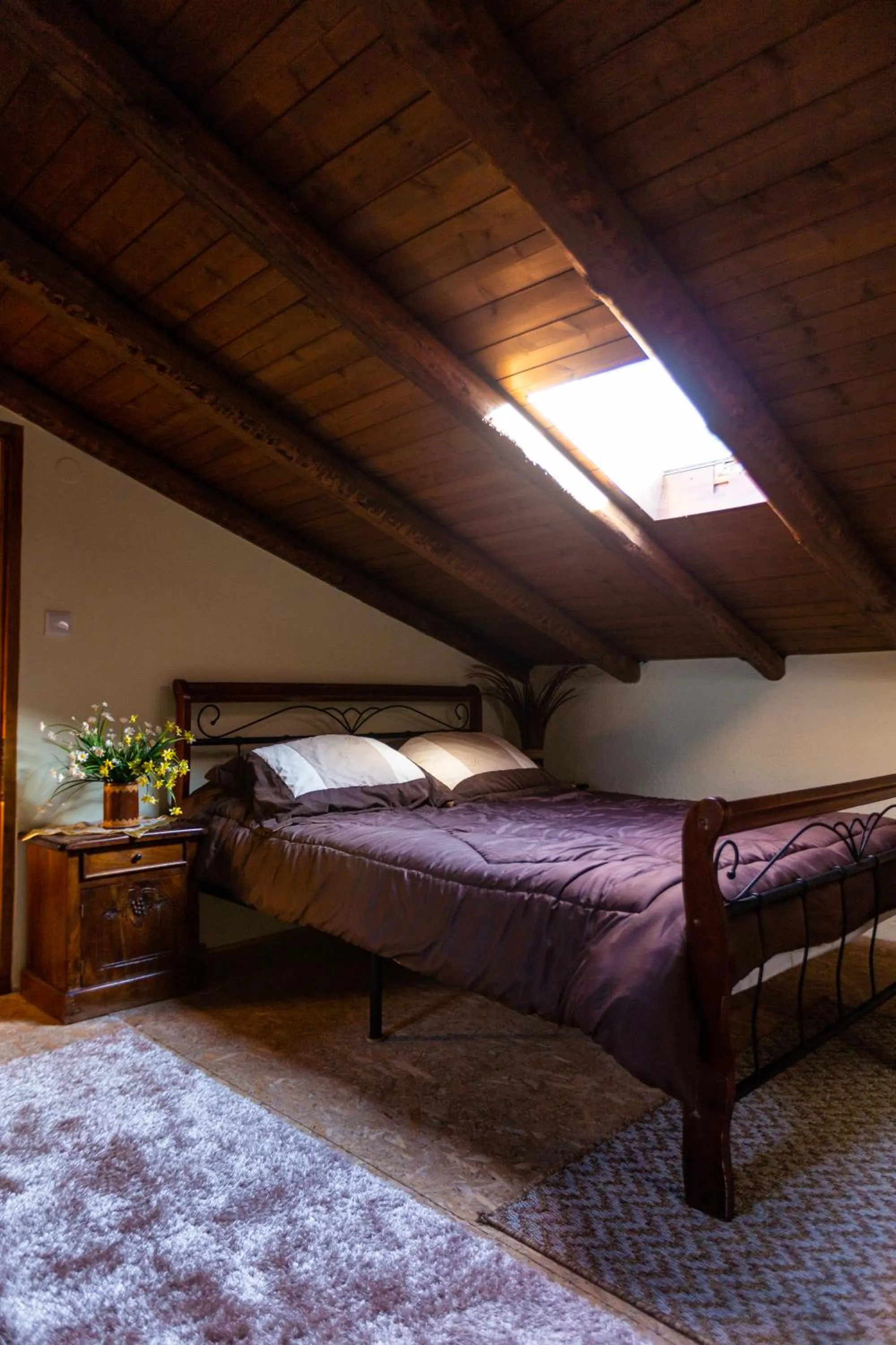 Bed in La Moara Boutique Hotel