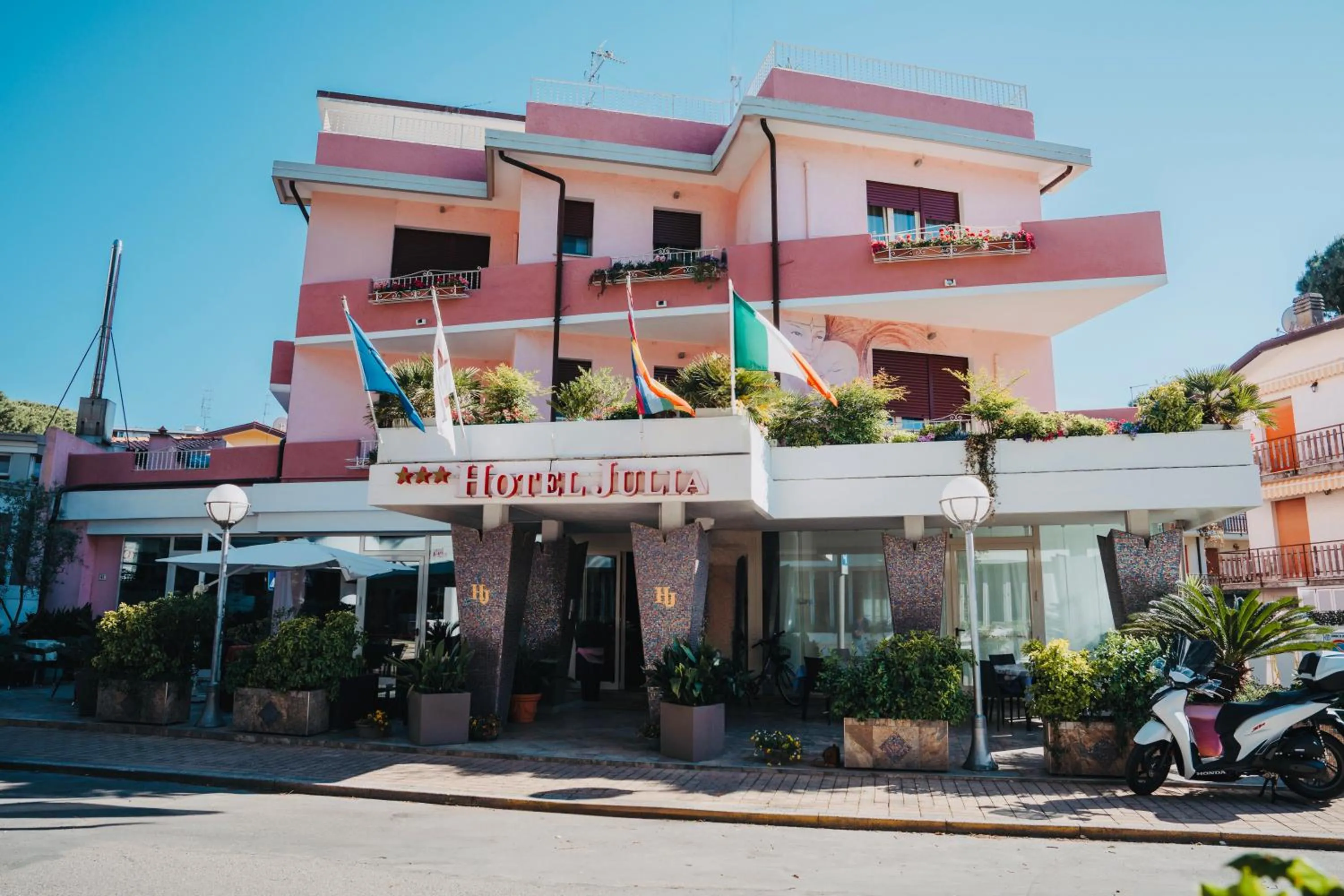 Property building in Hotel Julia