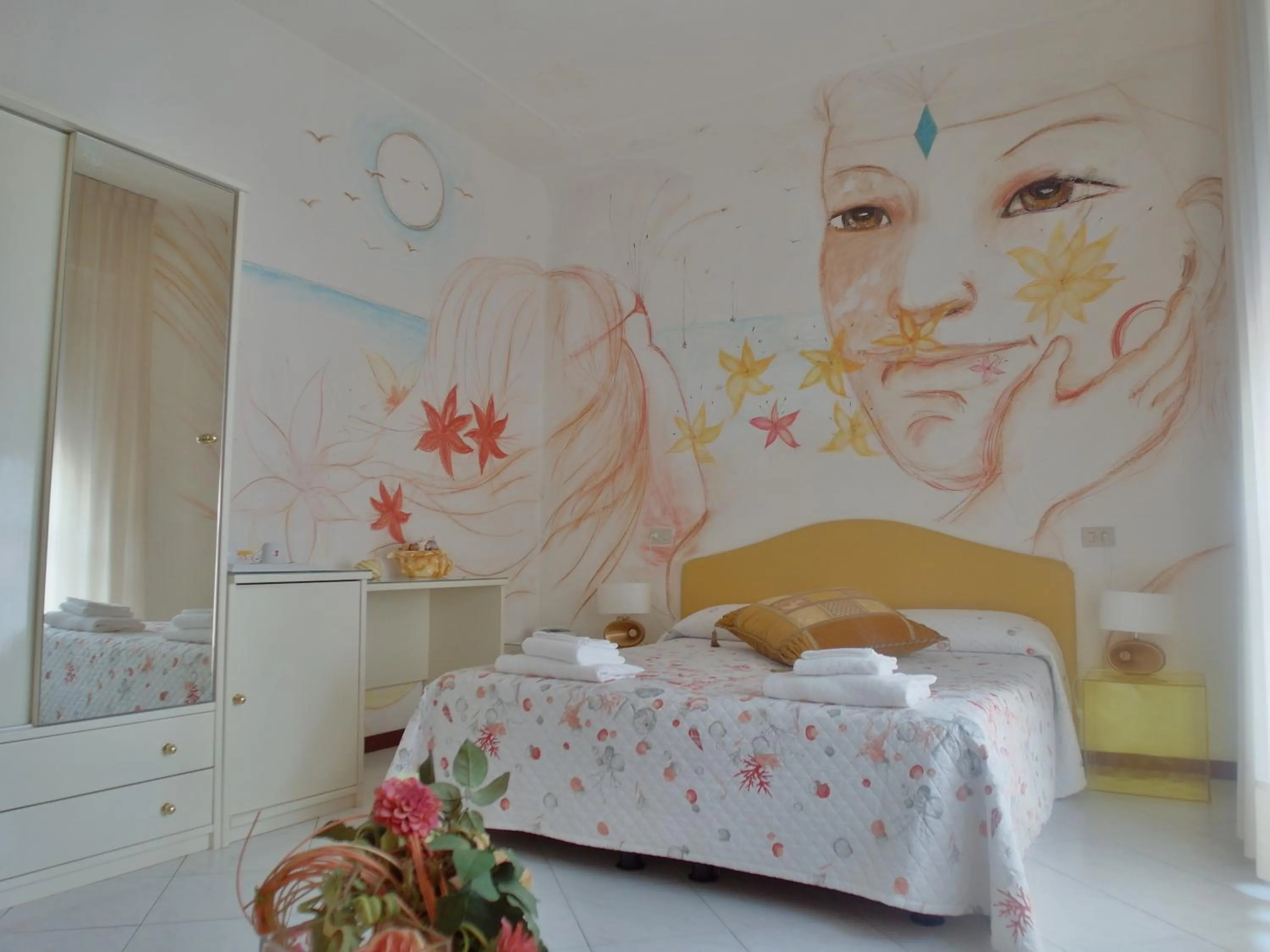 Photo of the whole room in Hotel Julia