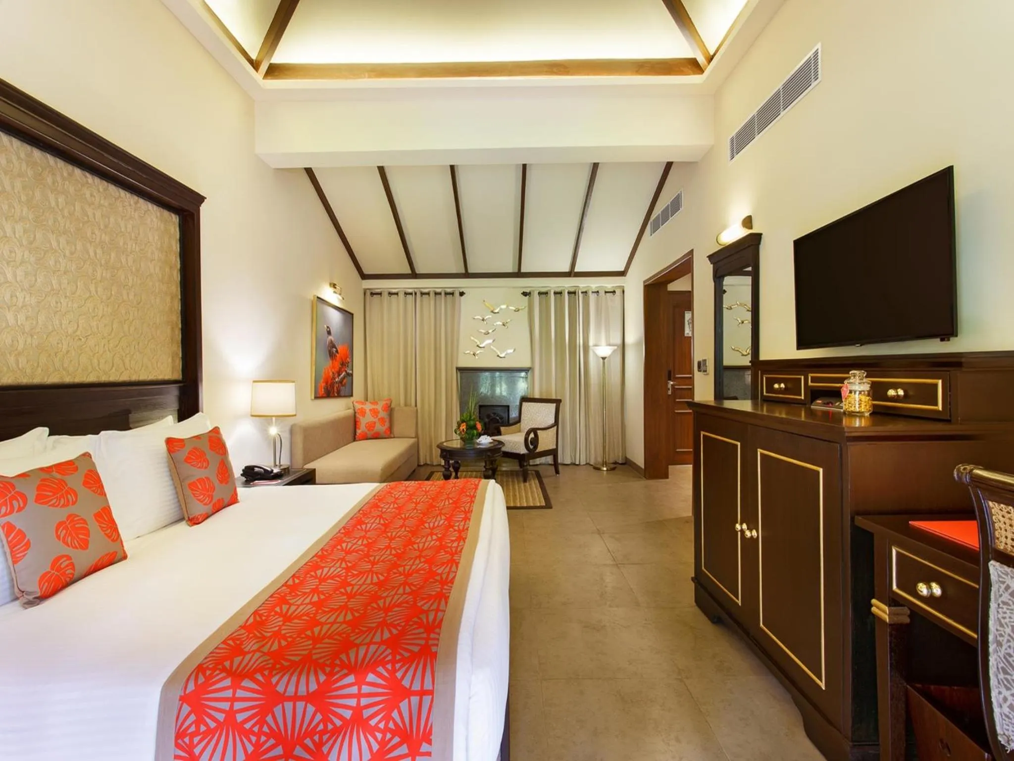 Bedroom, Bed in Taj Corbett Resort and Spa Uttarakhand