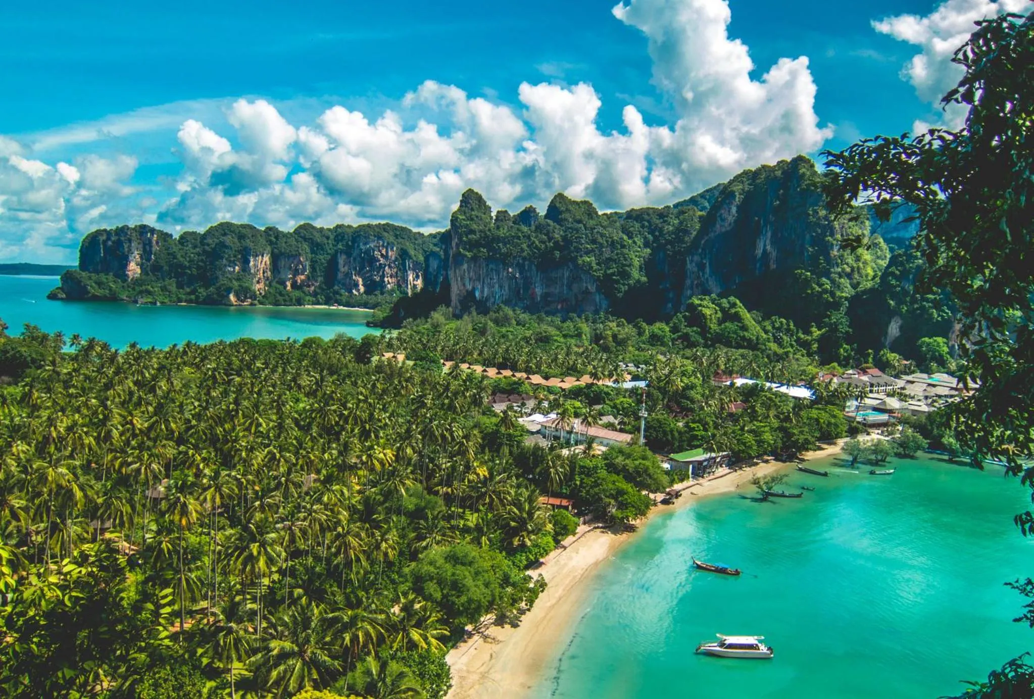 Bird's eye view in Railay Hilltop