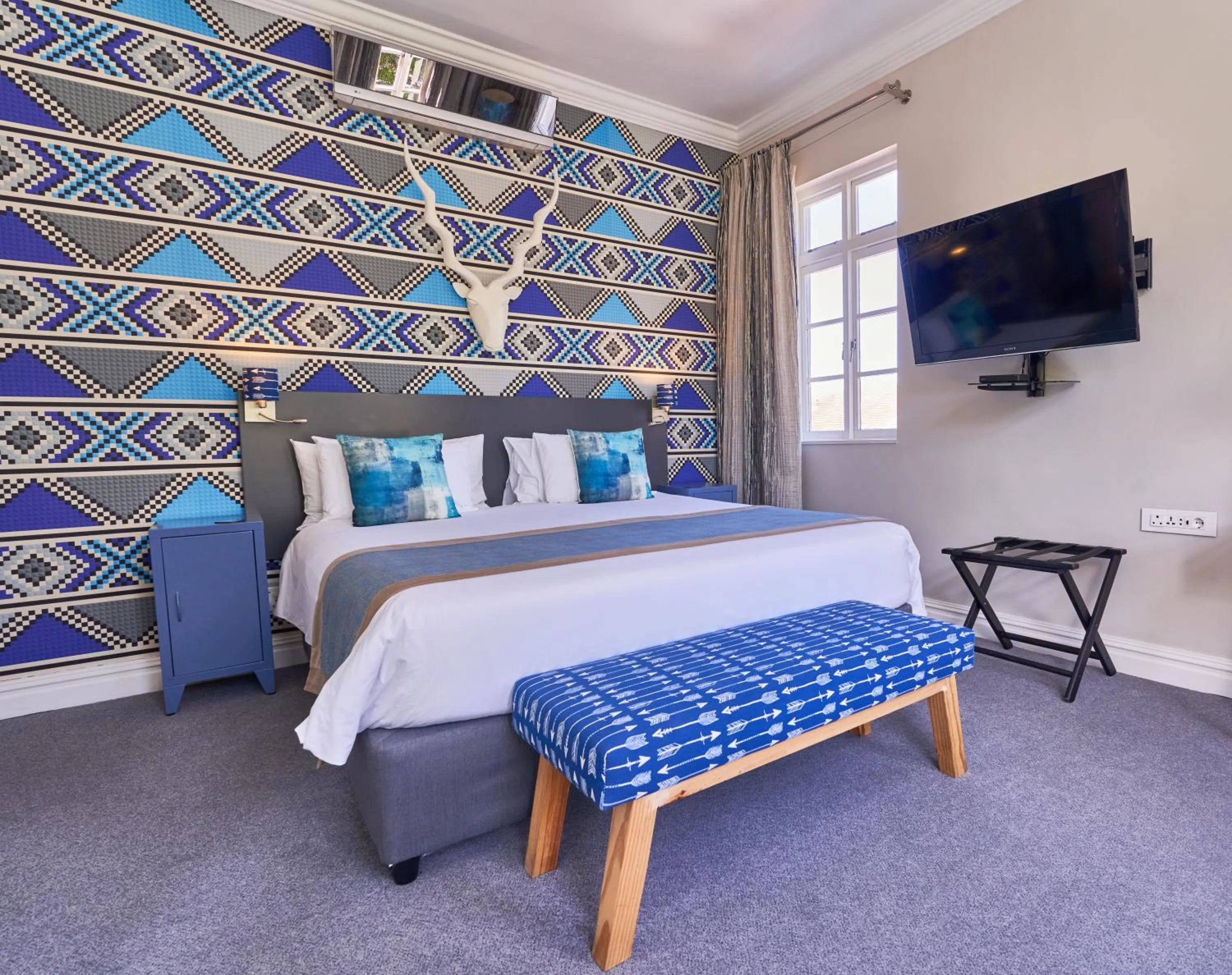 Bedroom, Bed in Derwent House