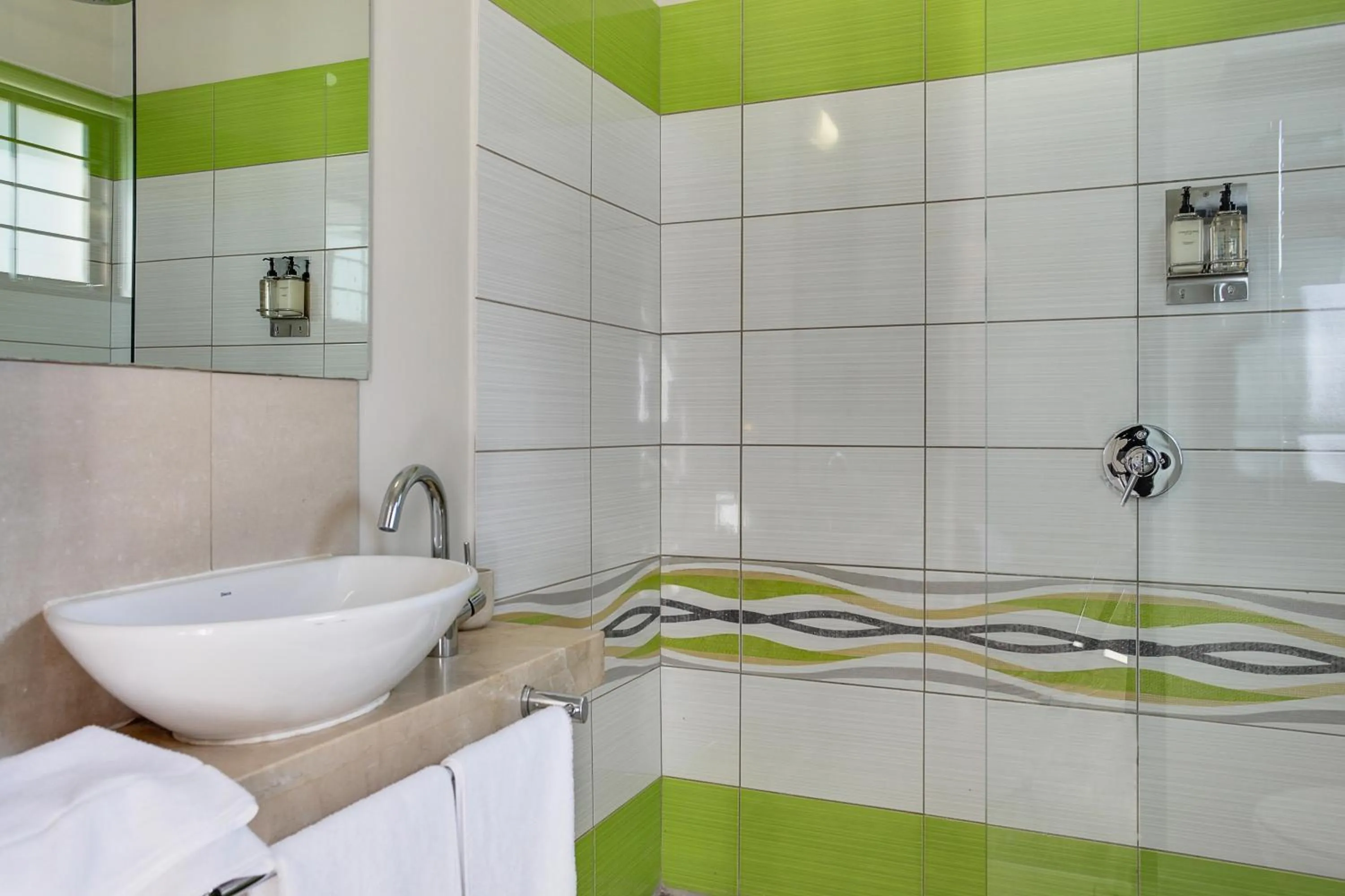 Shower in Derwent House