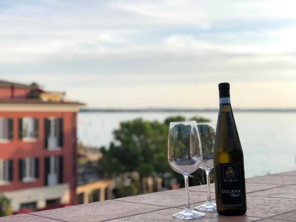 Le Rêve - Lake view rooms