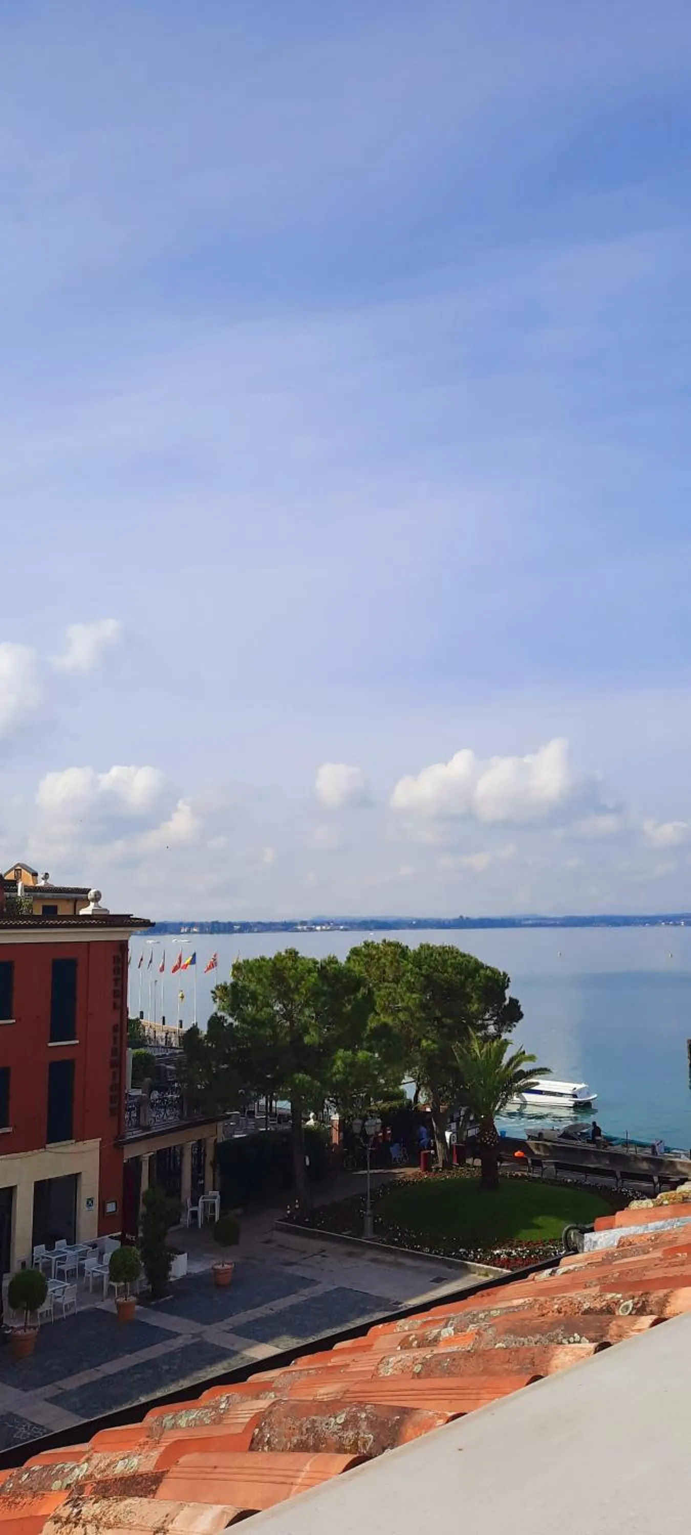 Le Rêve - Lake view rooms