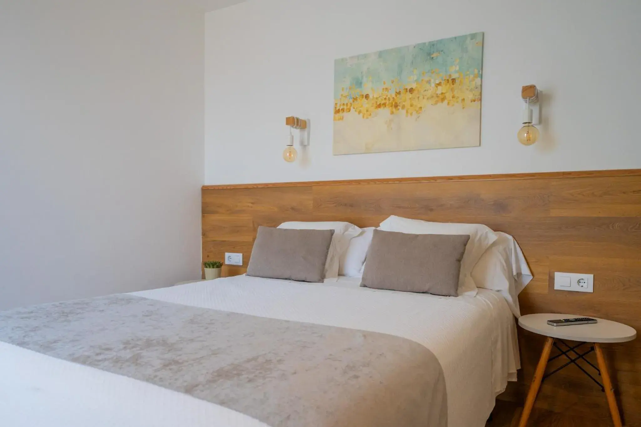 Double Room with Terrace in Hostal Menurka Double Room with Terrace in Hostal Menurka