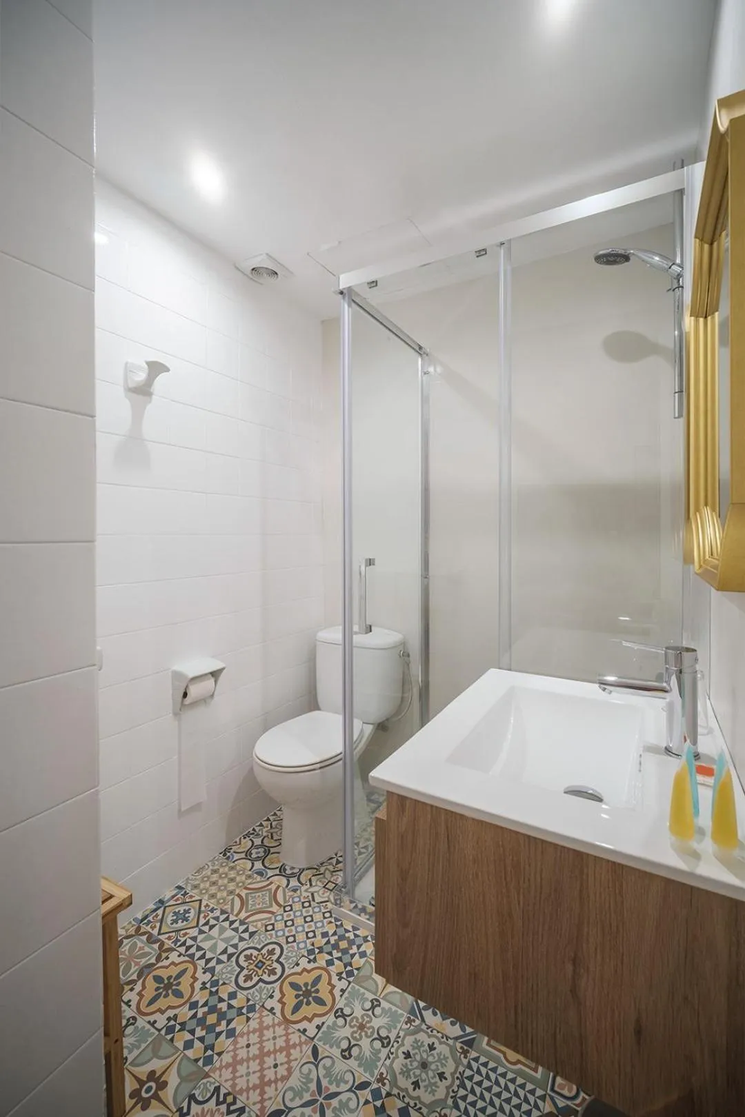 Bathroom in Hostal Menurka