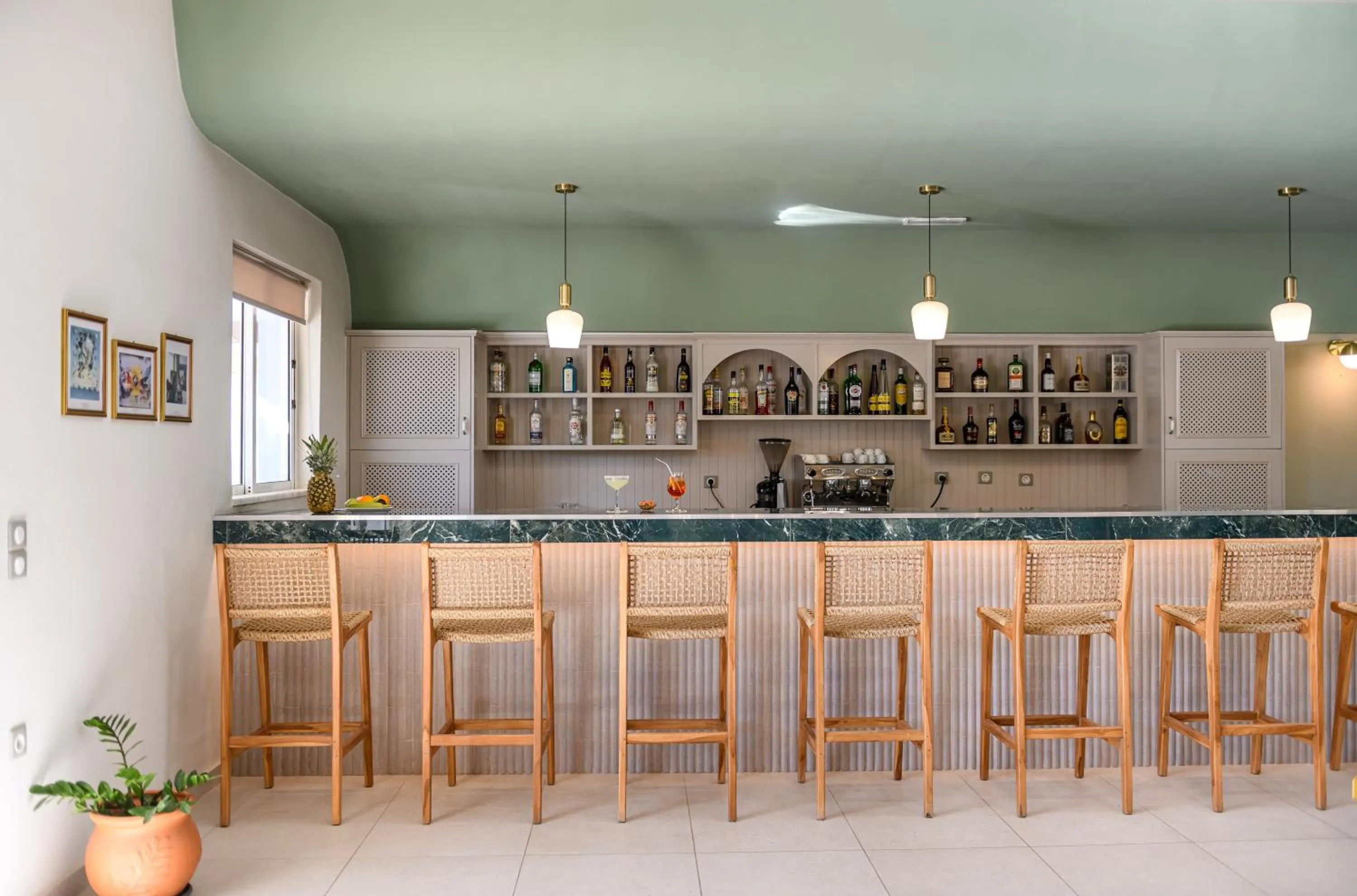 Lounge or bar in Kalimera Mare