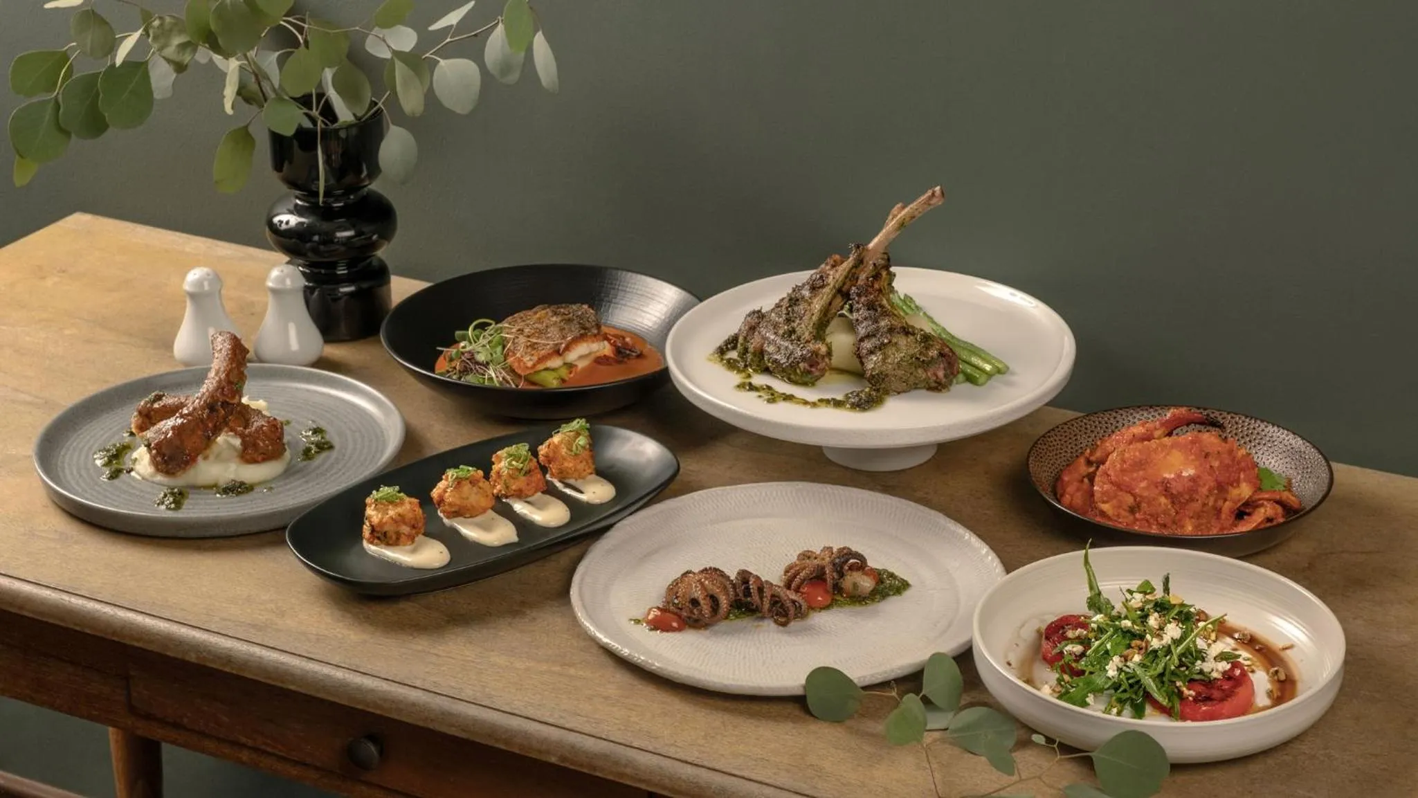 Food and drinks in The Shanti Residence by Elite Havens