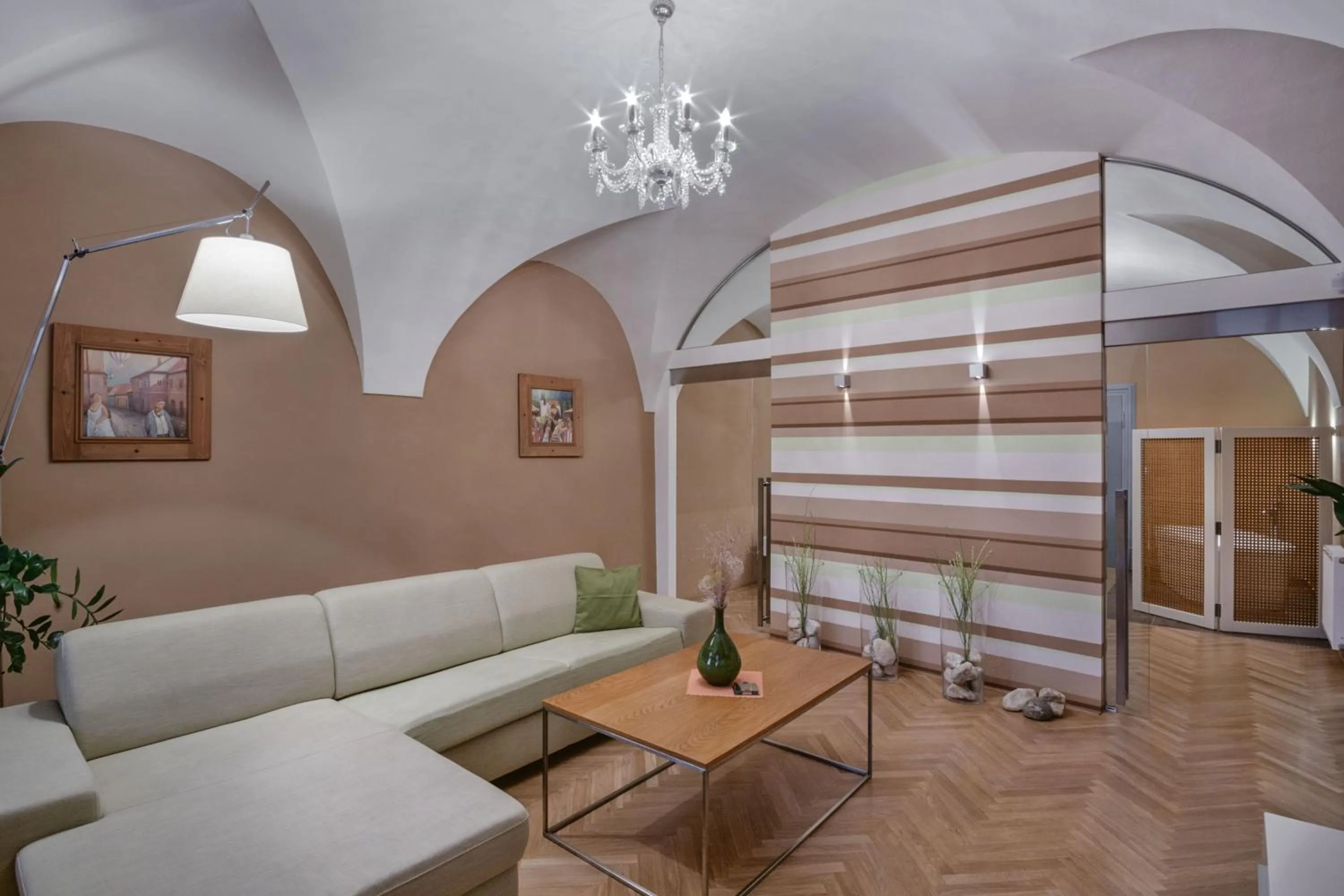 Photo of the whole room in Apartmany Chornitzeruv dum