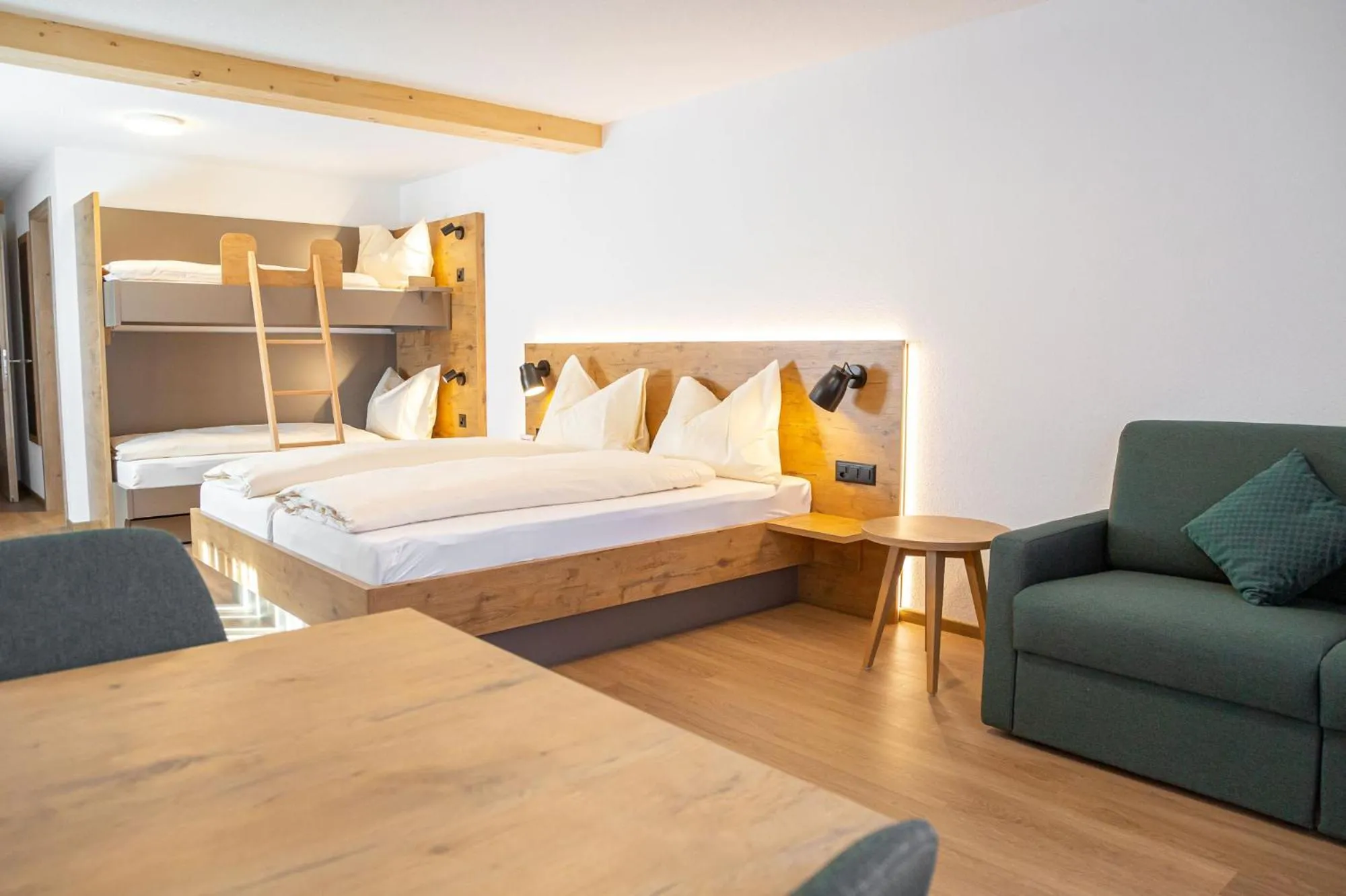 Photo of the whole room, Bed in Hotel Olympica