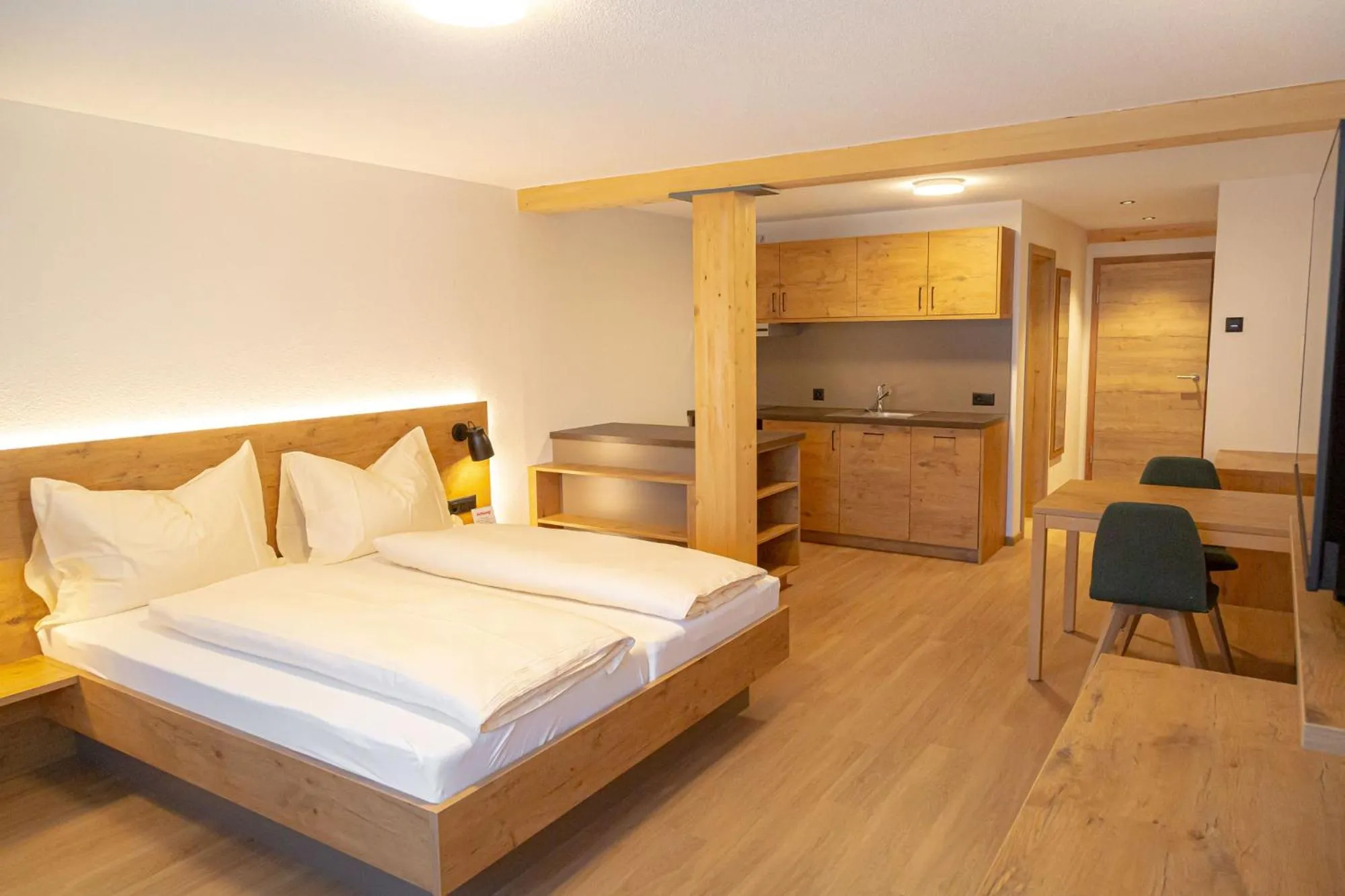 Photo of the whole room, Bed in Hotel Olympica