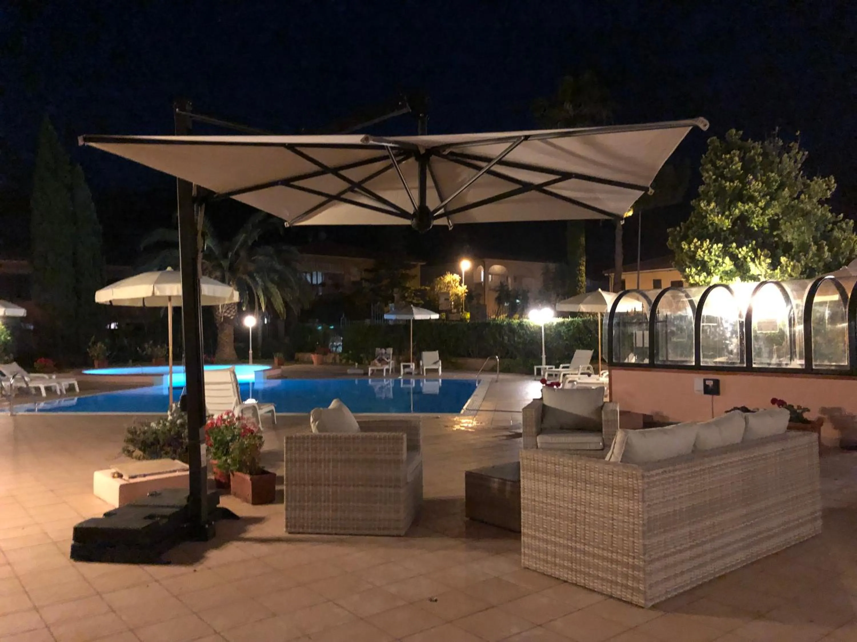 Swimming pool in Arthotel Gabbiano Azzurro Due