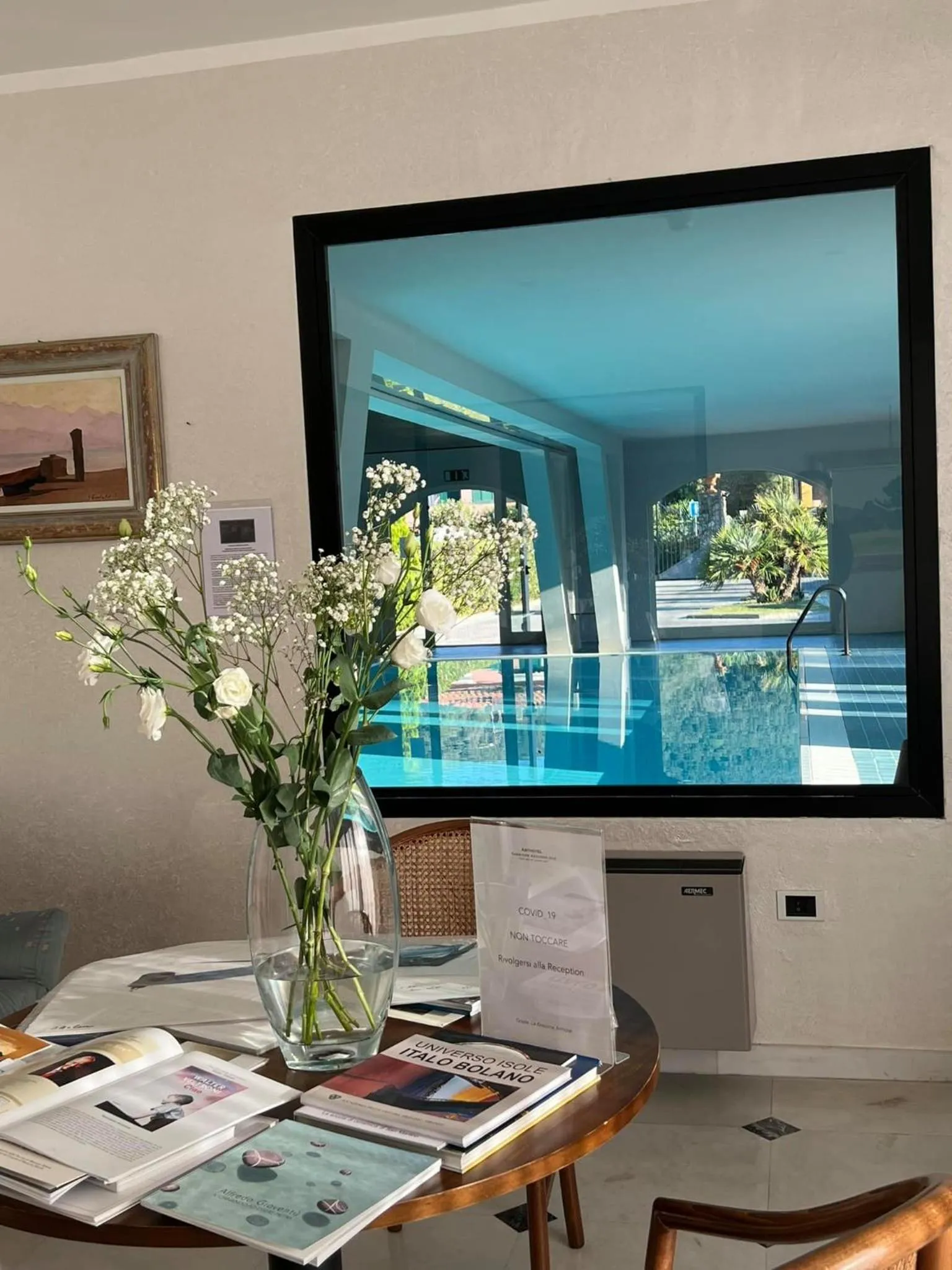 Swimming pool in Arthotel Gabbiano Azzurro Due