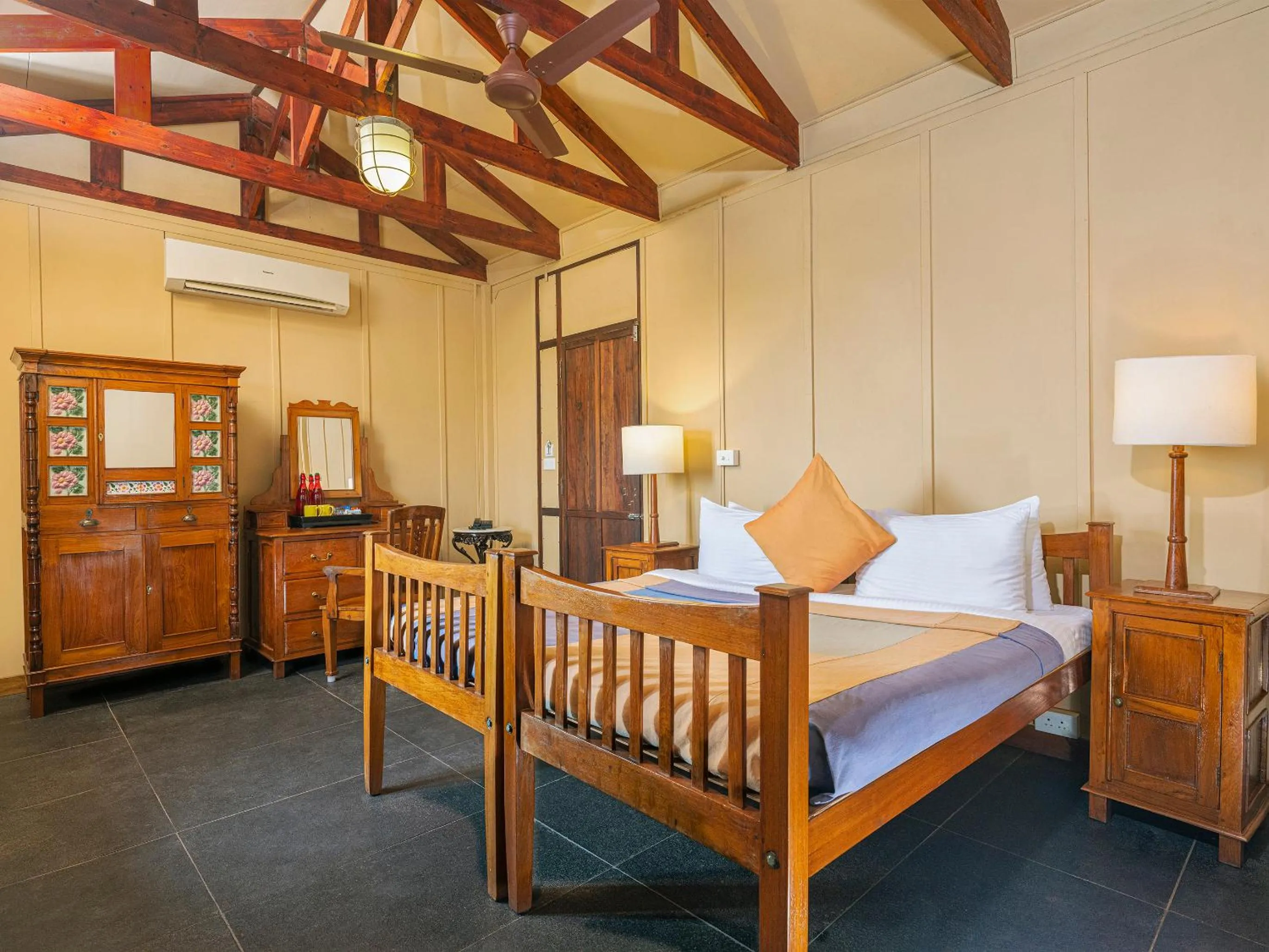 Bed in Mango Hill Auroville Pondicherry