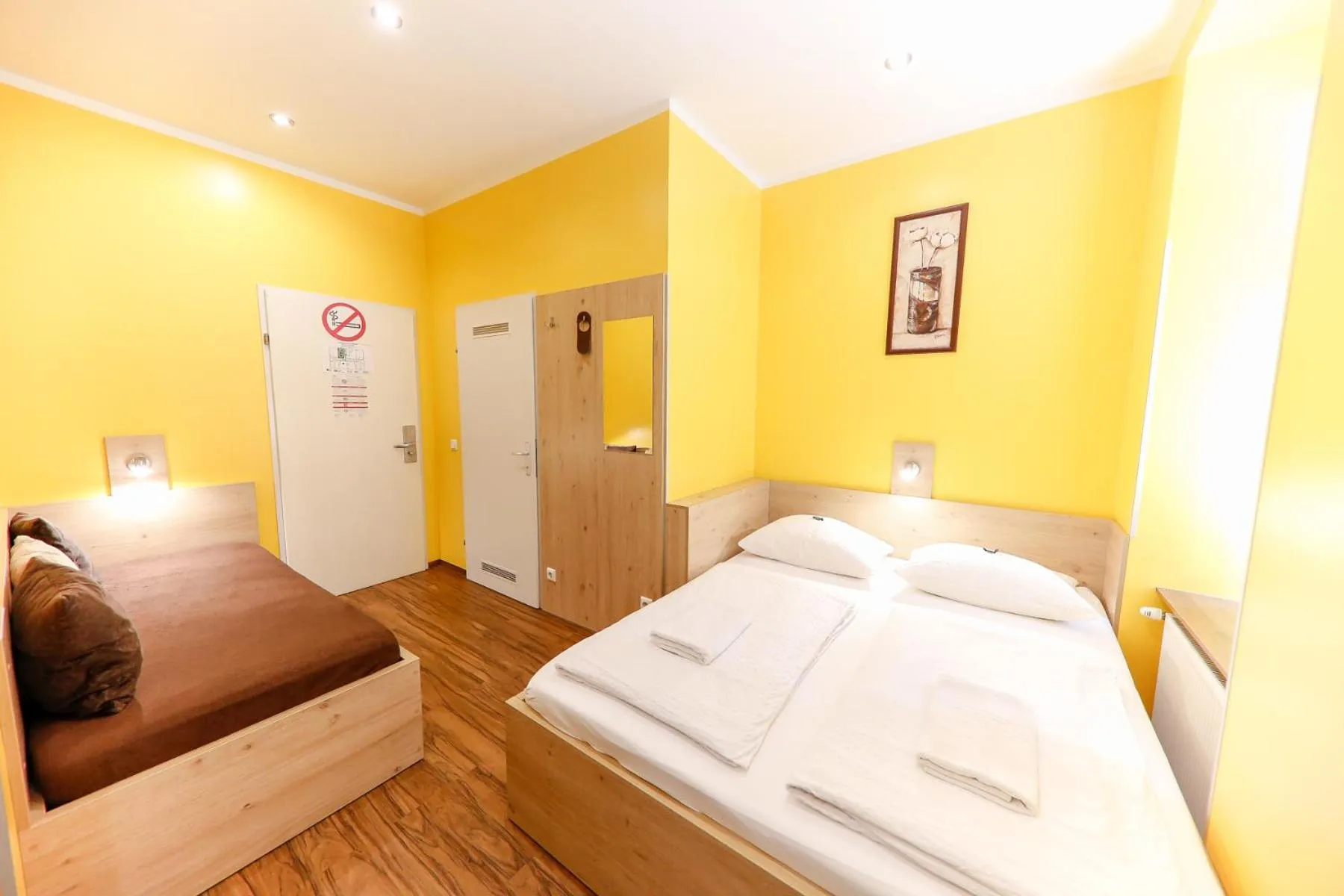 Bedroom, Bed in Do Step Inn Home - Hotel & Hostel