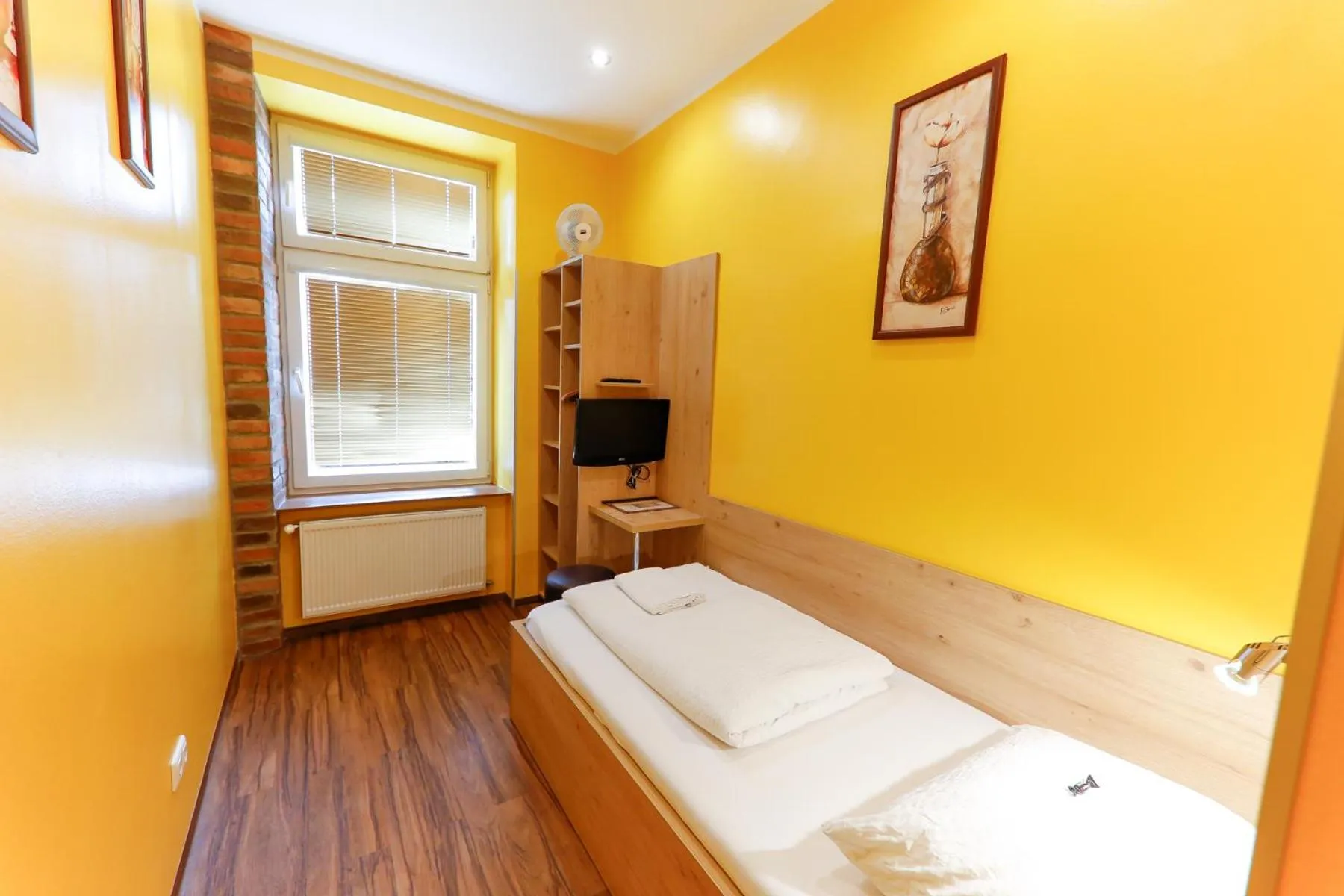 Photo of the whole room, Bed in Do Step Inn Home - Hotel & Hostel